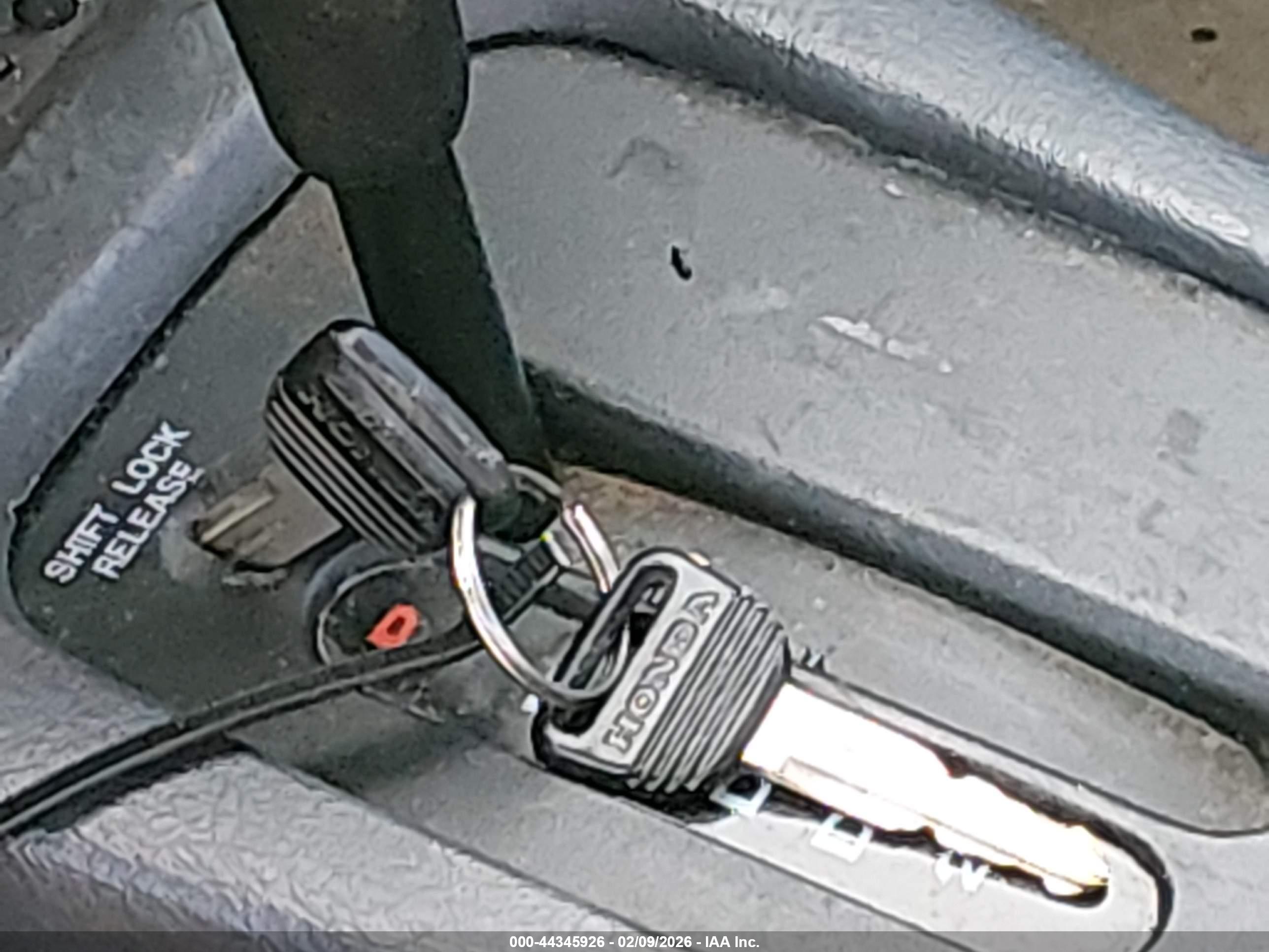 HONDA CIVIC image 11
