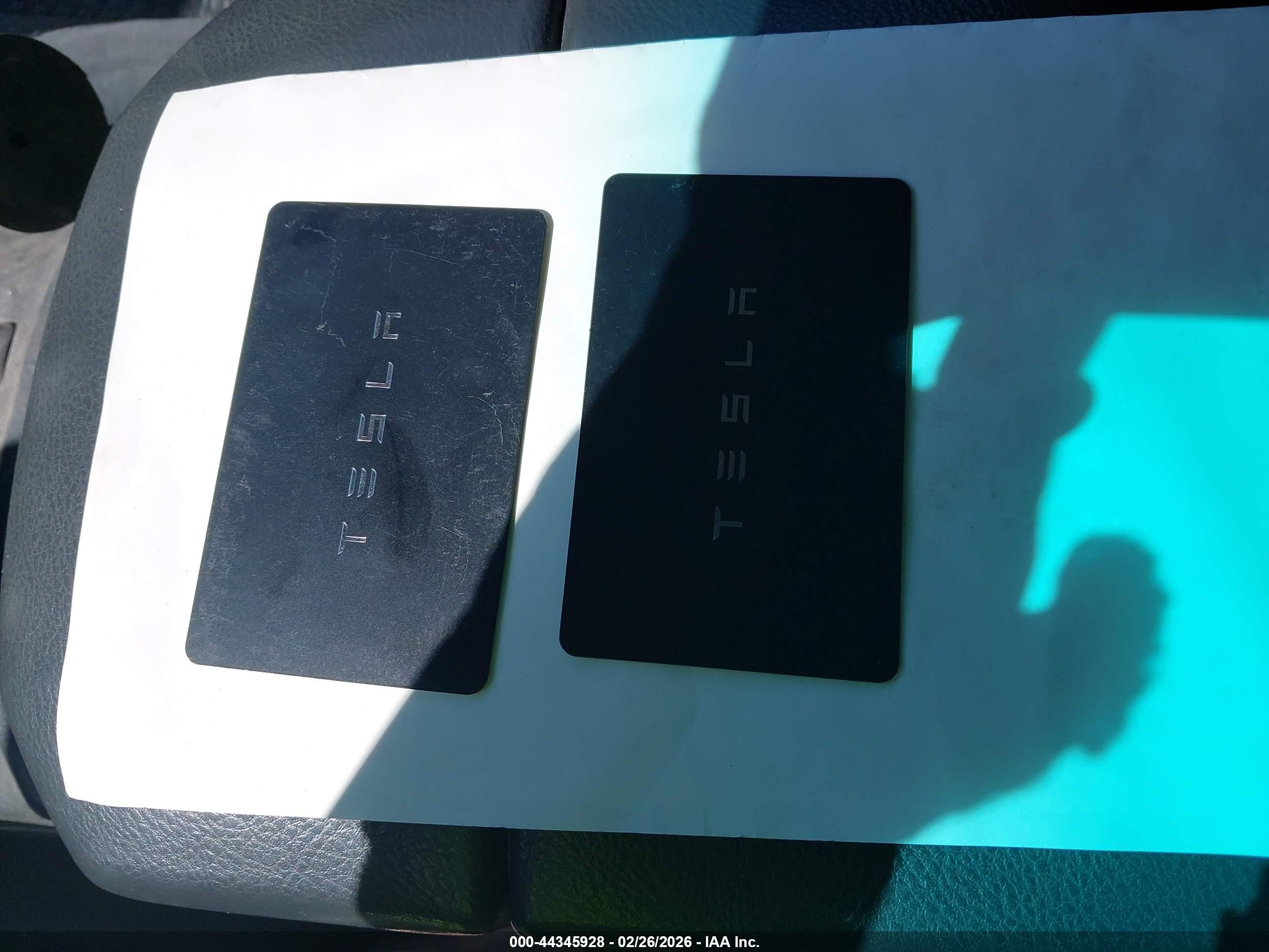 TESLA MODEL image 11