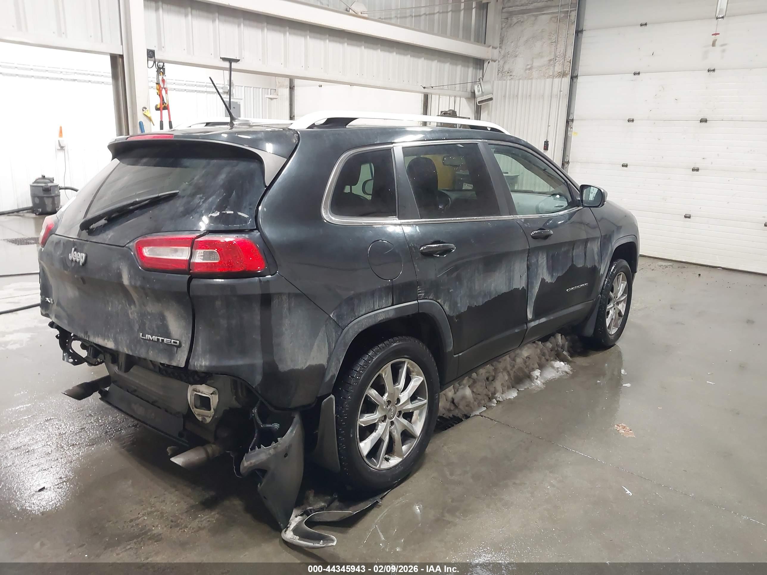 JEEP CHEROKEE image 4