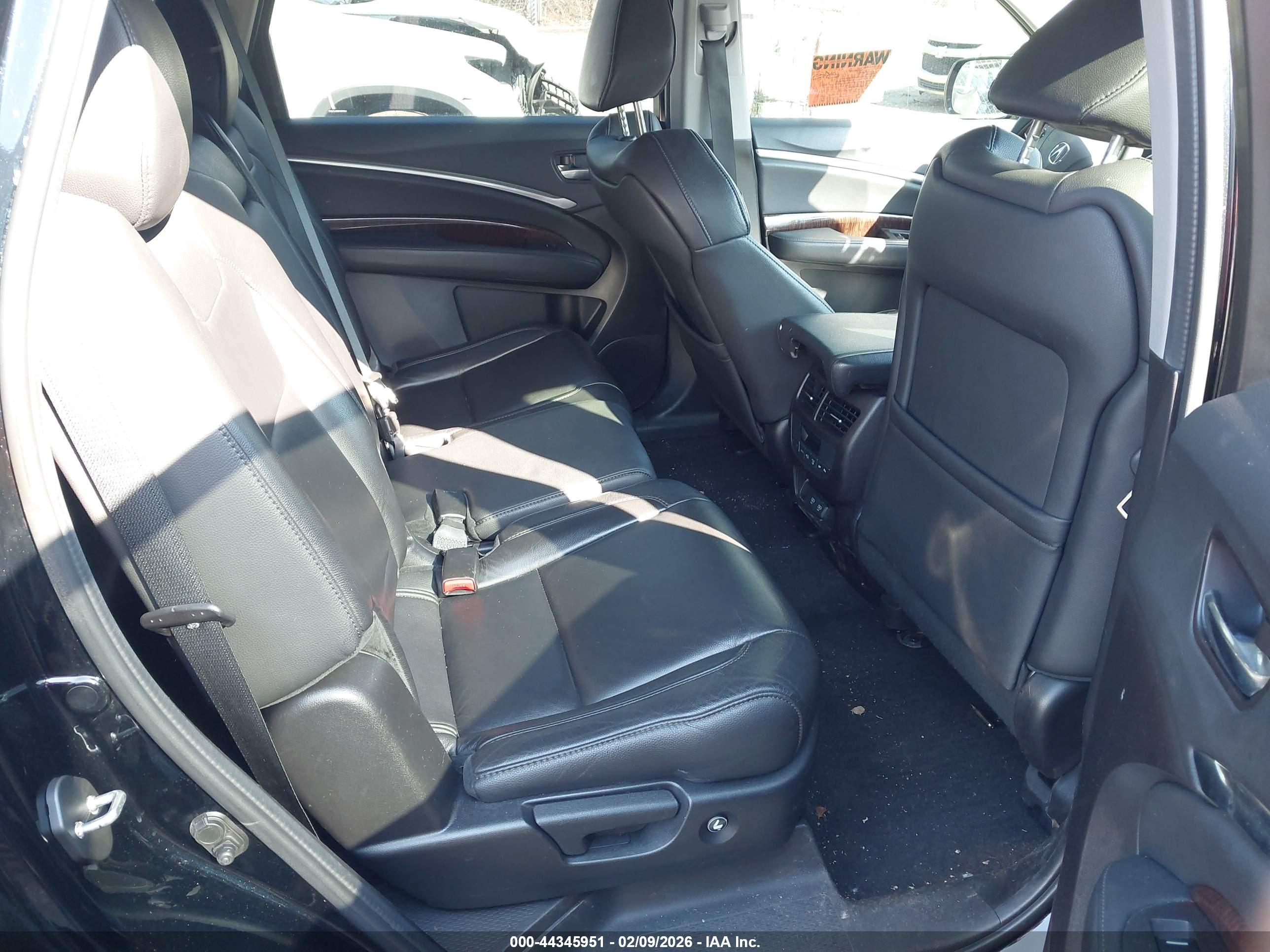 ACURA MDX image 8