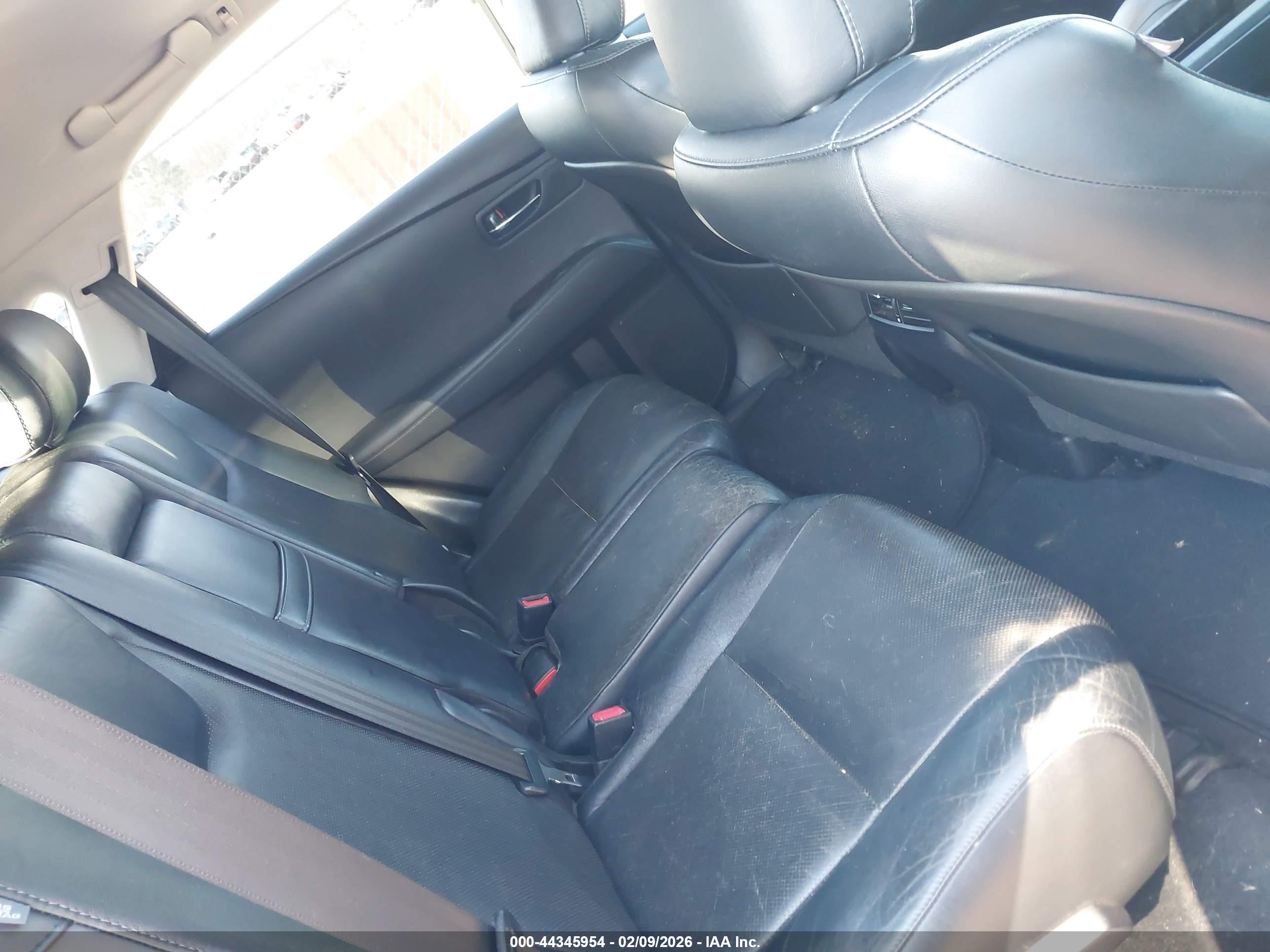 LEXUS RX image 8