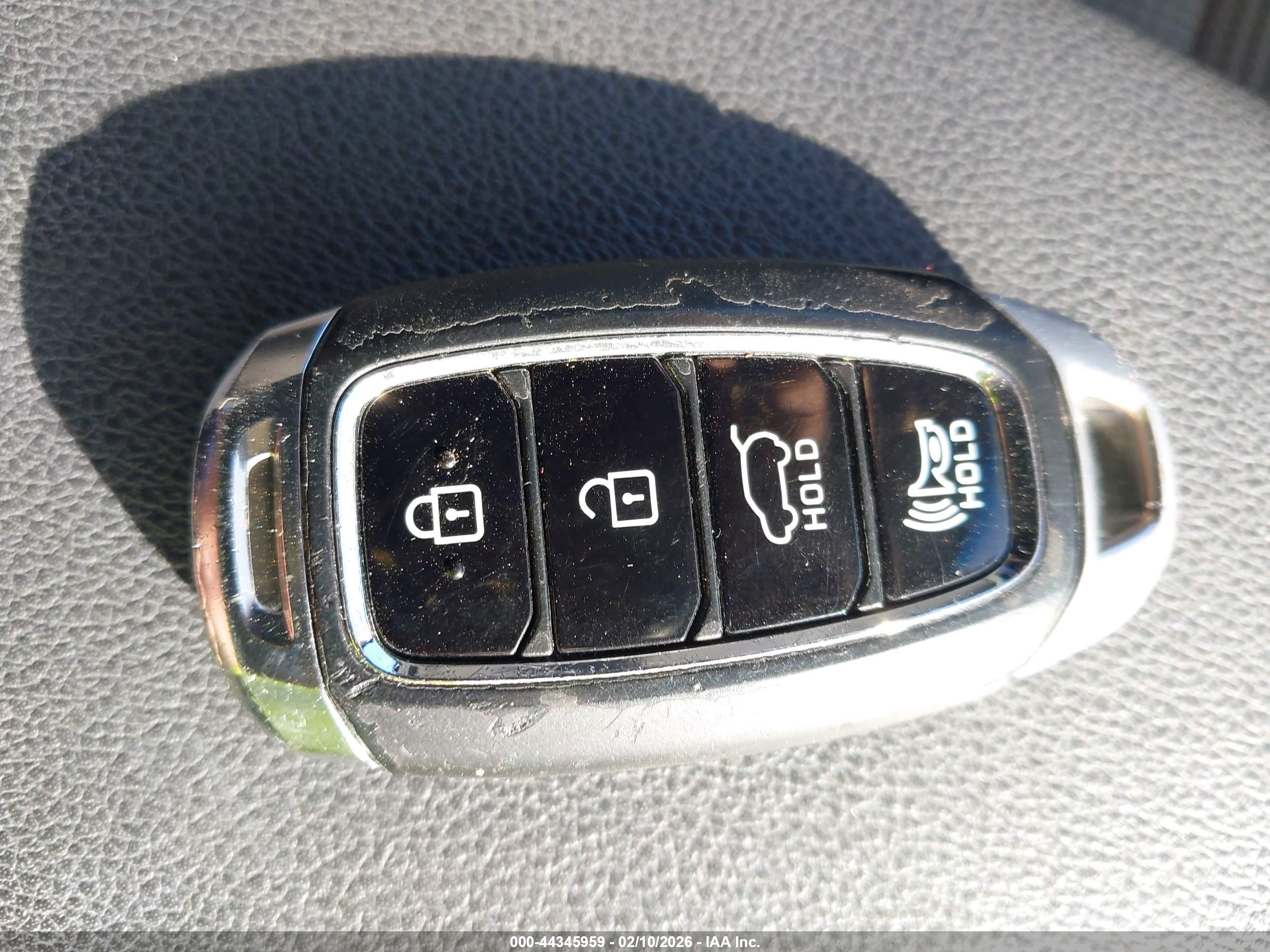 HYUNDAI KONA image 11
