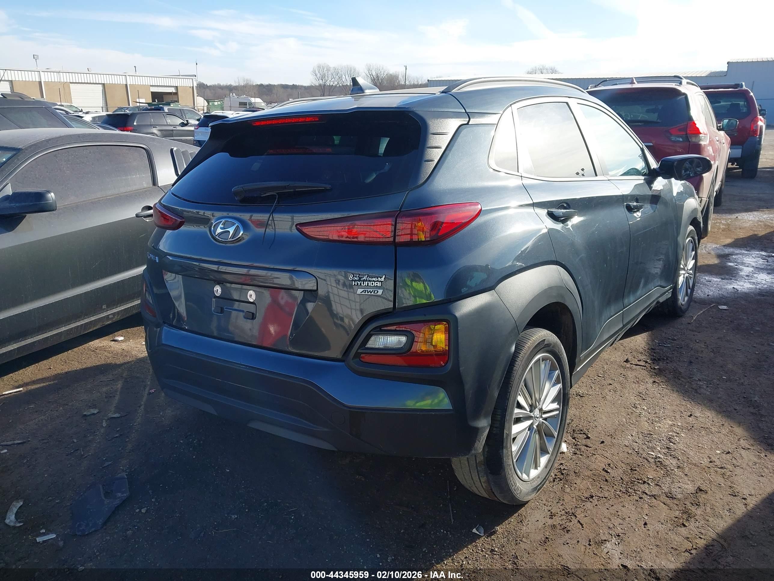 HYUNDAI KONA image 4