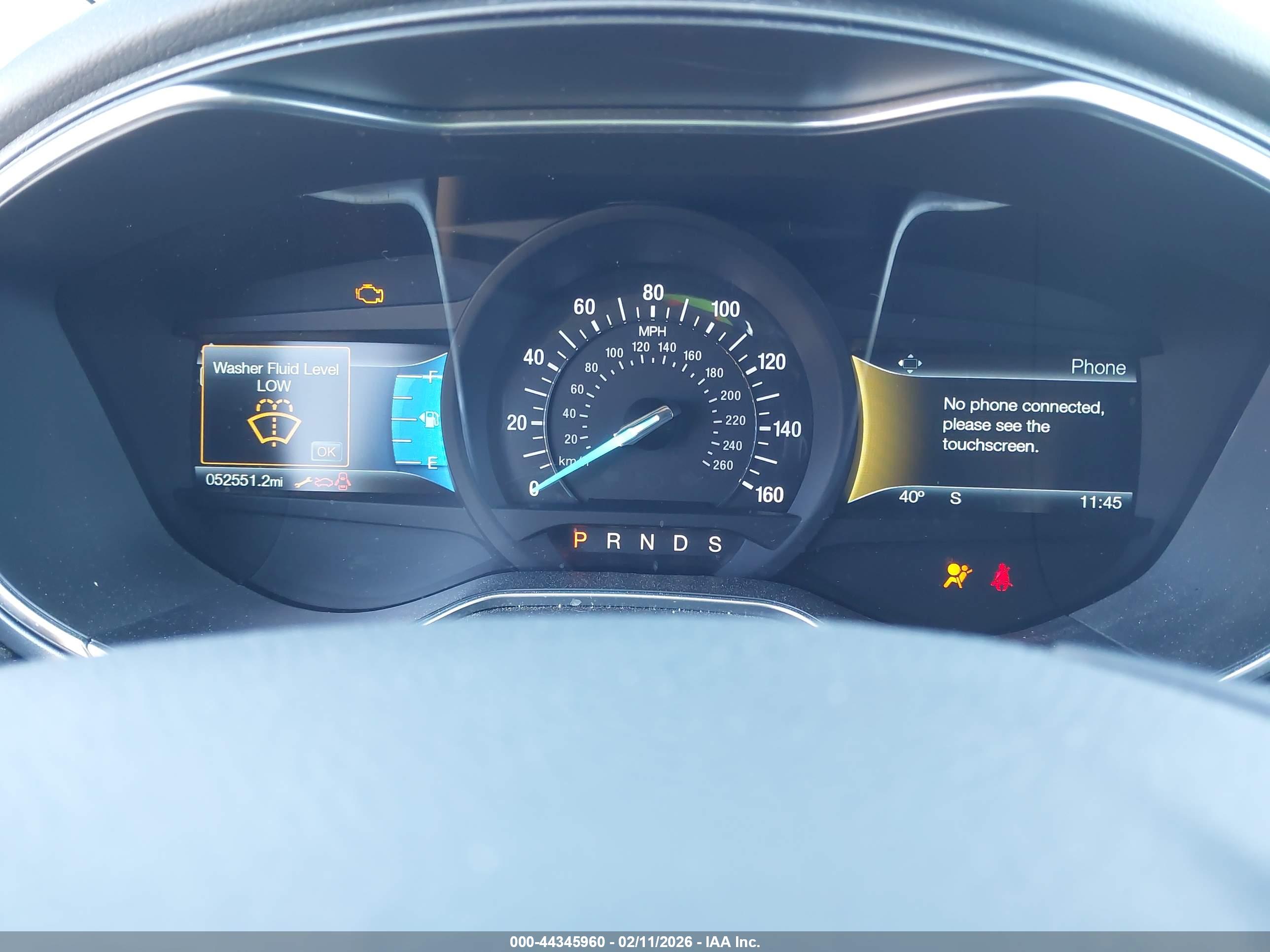 FORD FUSION image 7