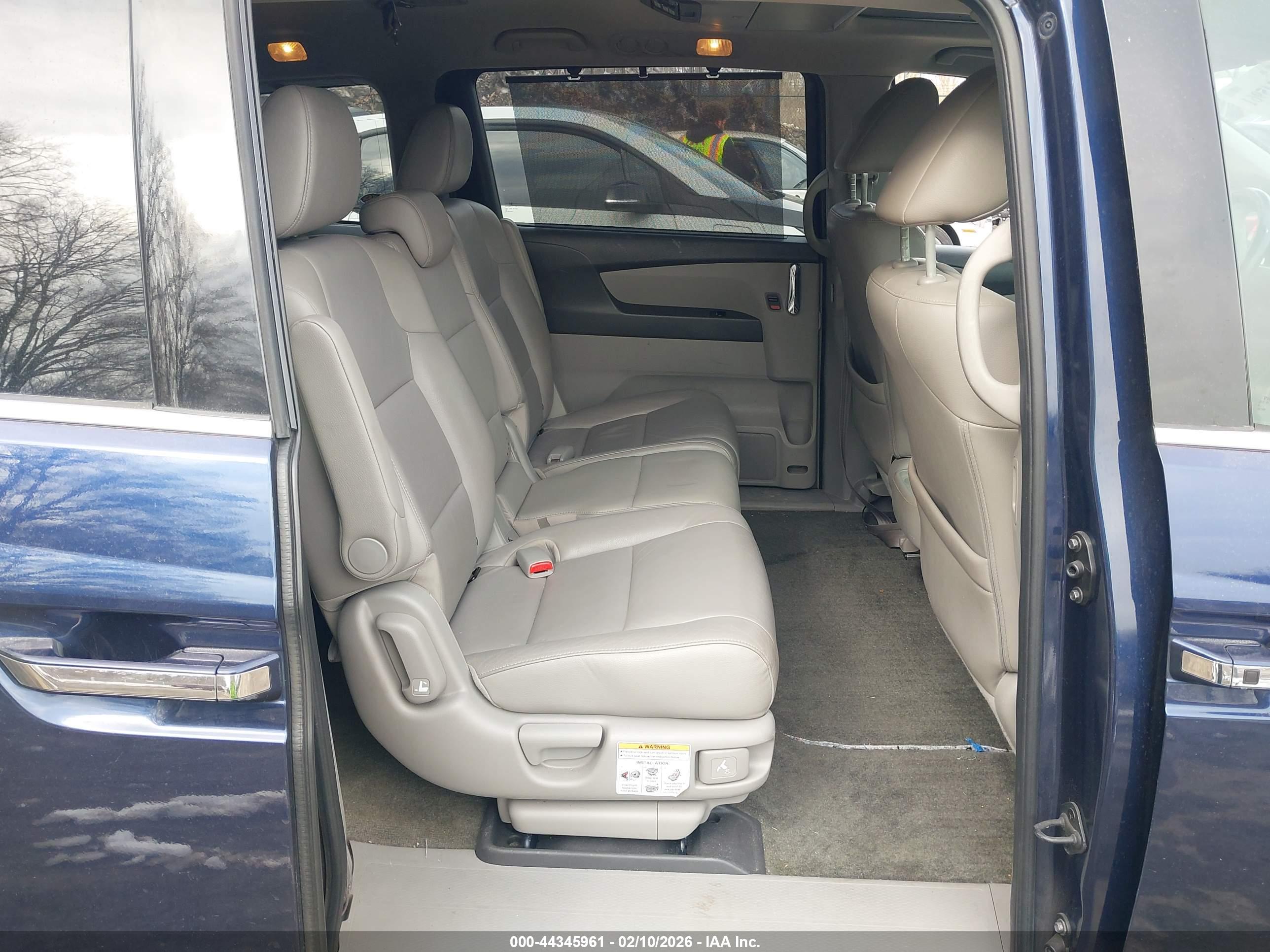 HONDA ODYSSEY image 8