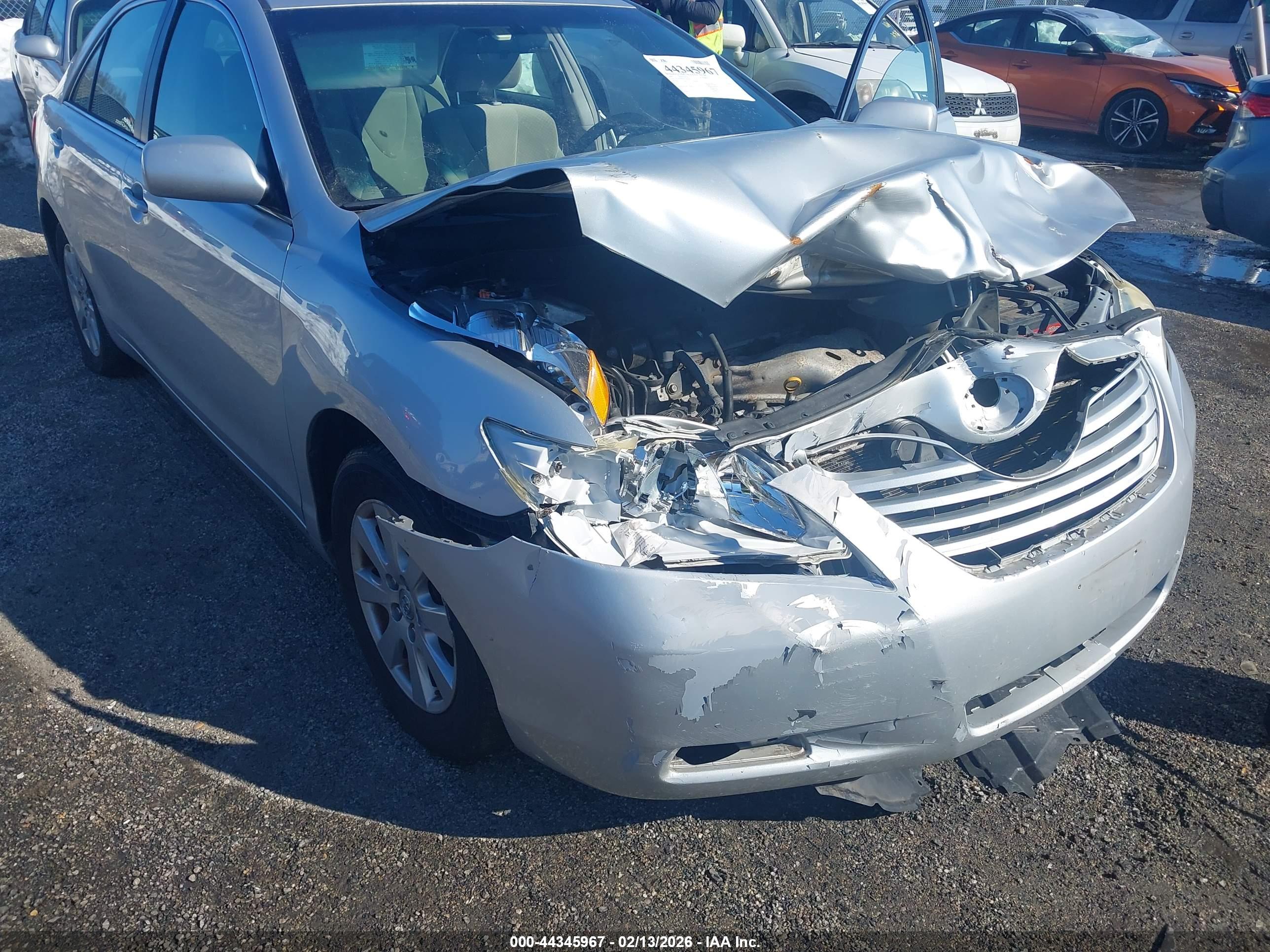 TOYOTA CAMRY image 6