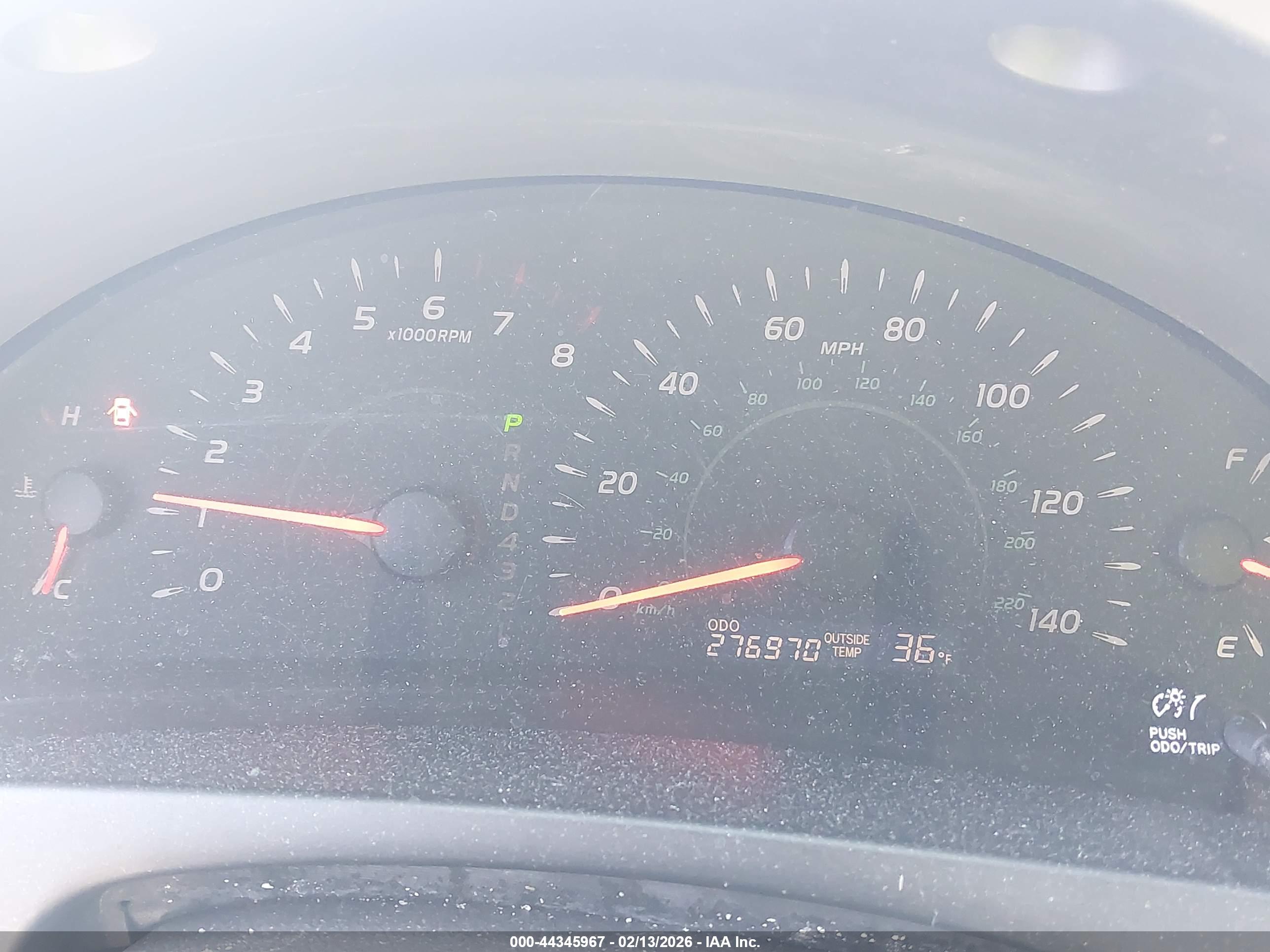 TOYOTA CAMRY image 7
