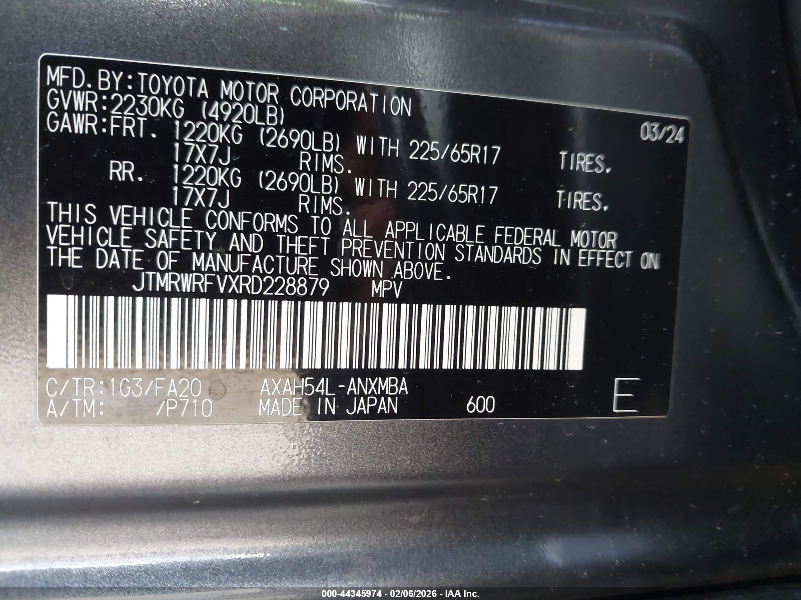 TOYOTA RAV4 image 9