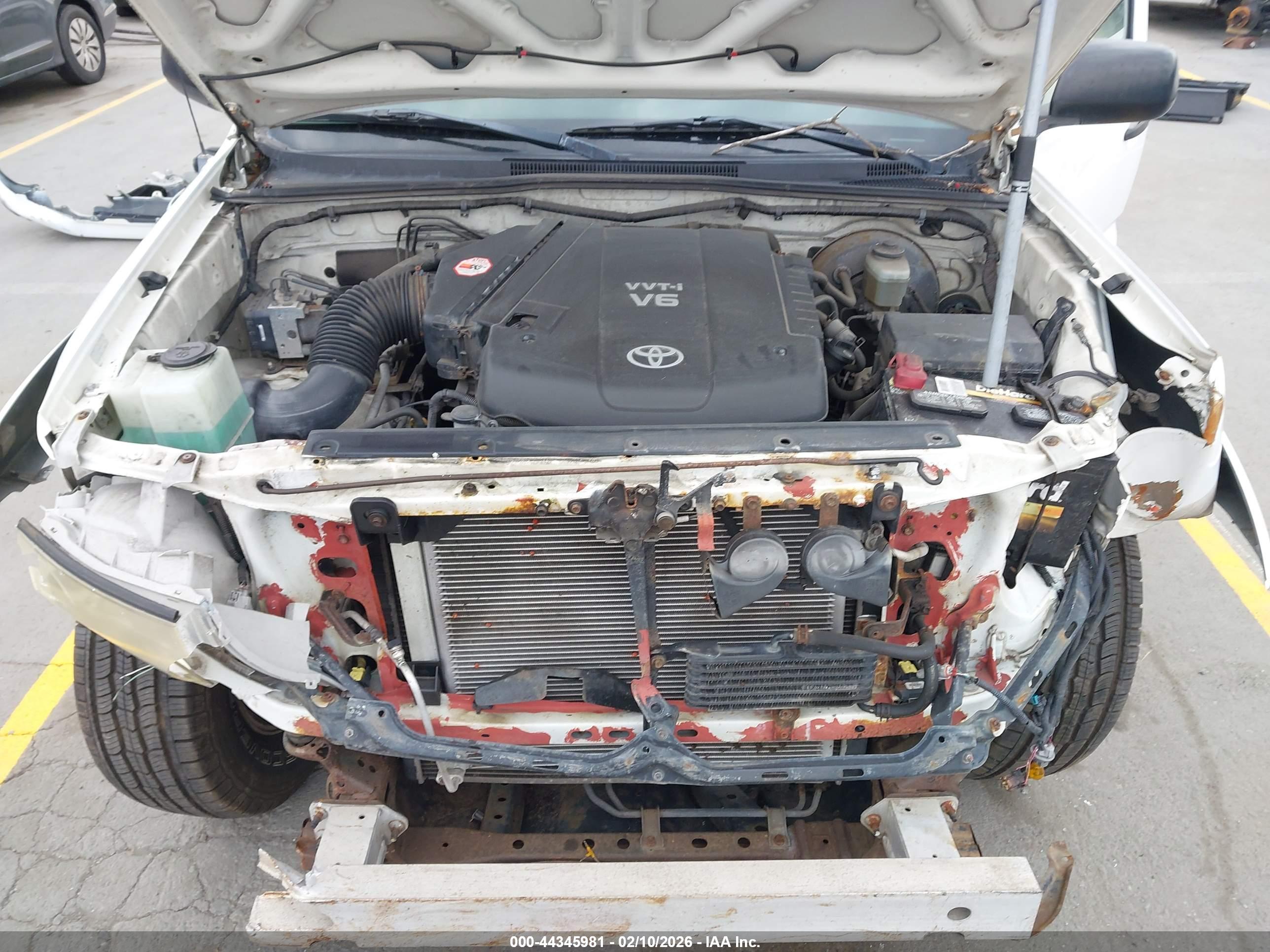 TOYOTA TACOMA image 10