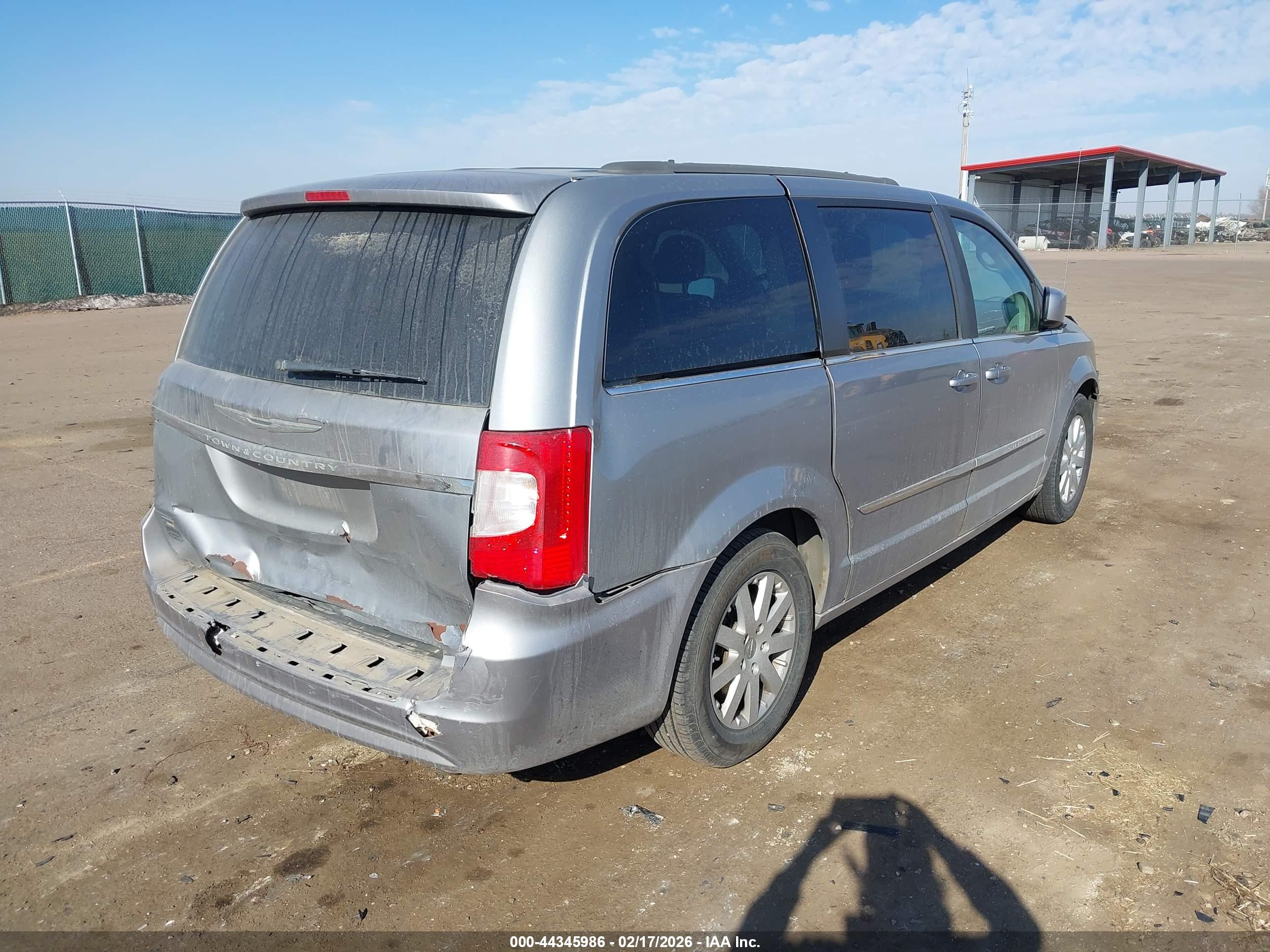 CHRYSLER TOWN image 4
