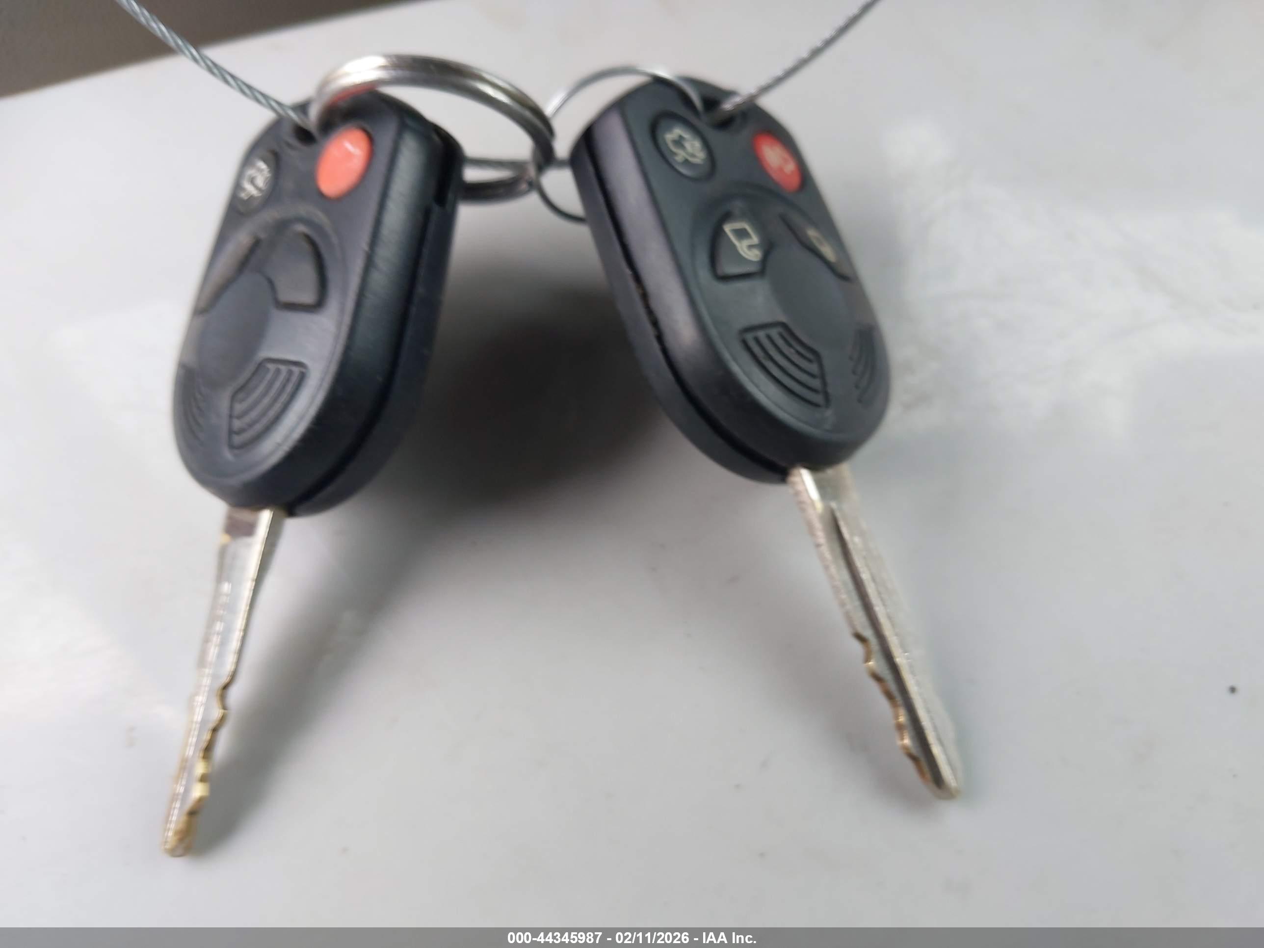 FORD ESCAPE image 11
