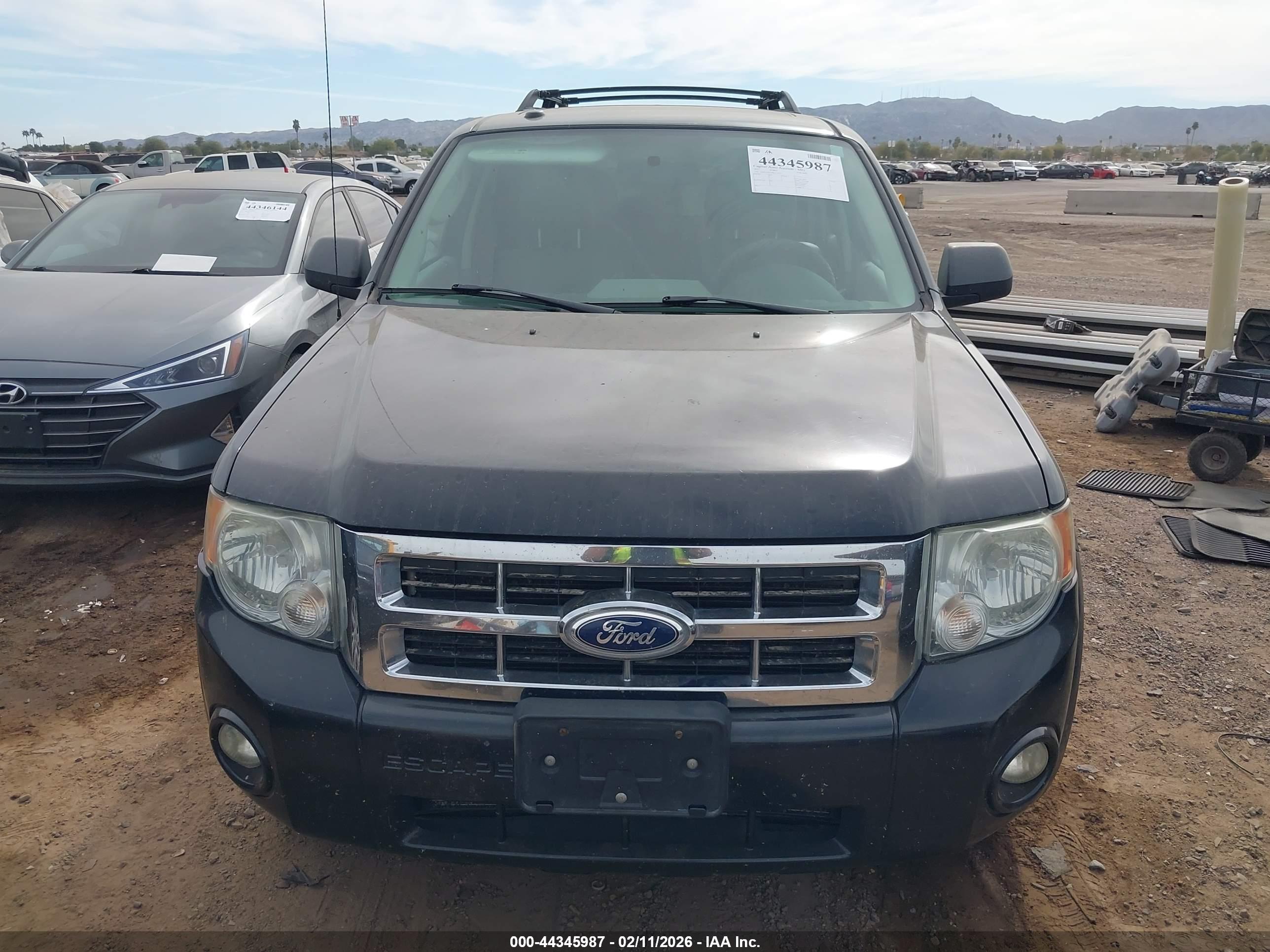 FORD ESCAPE image 6