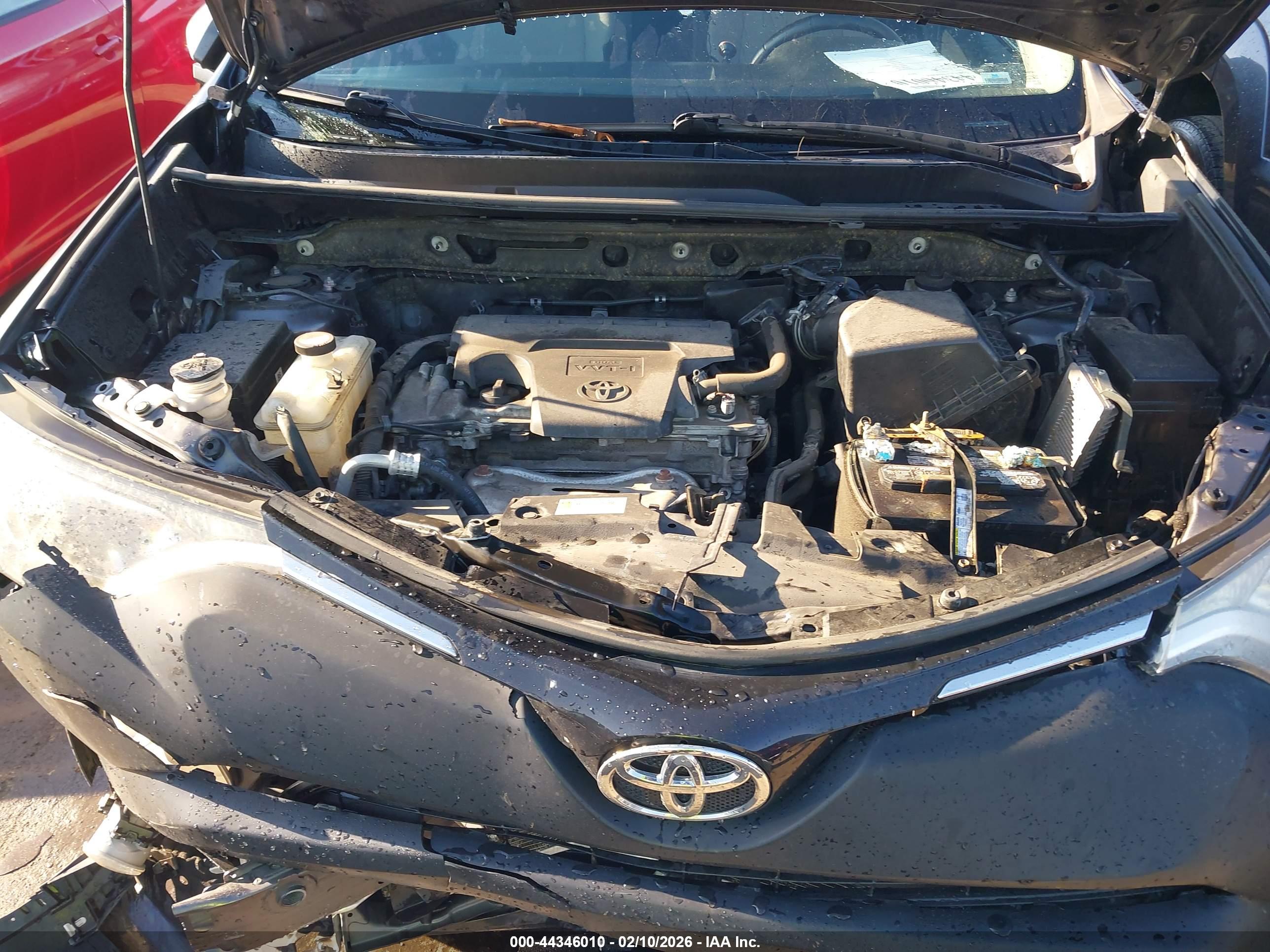 TOYOTA RAV4 image 10