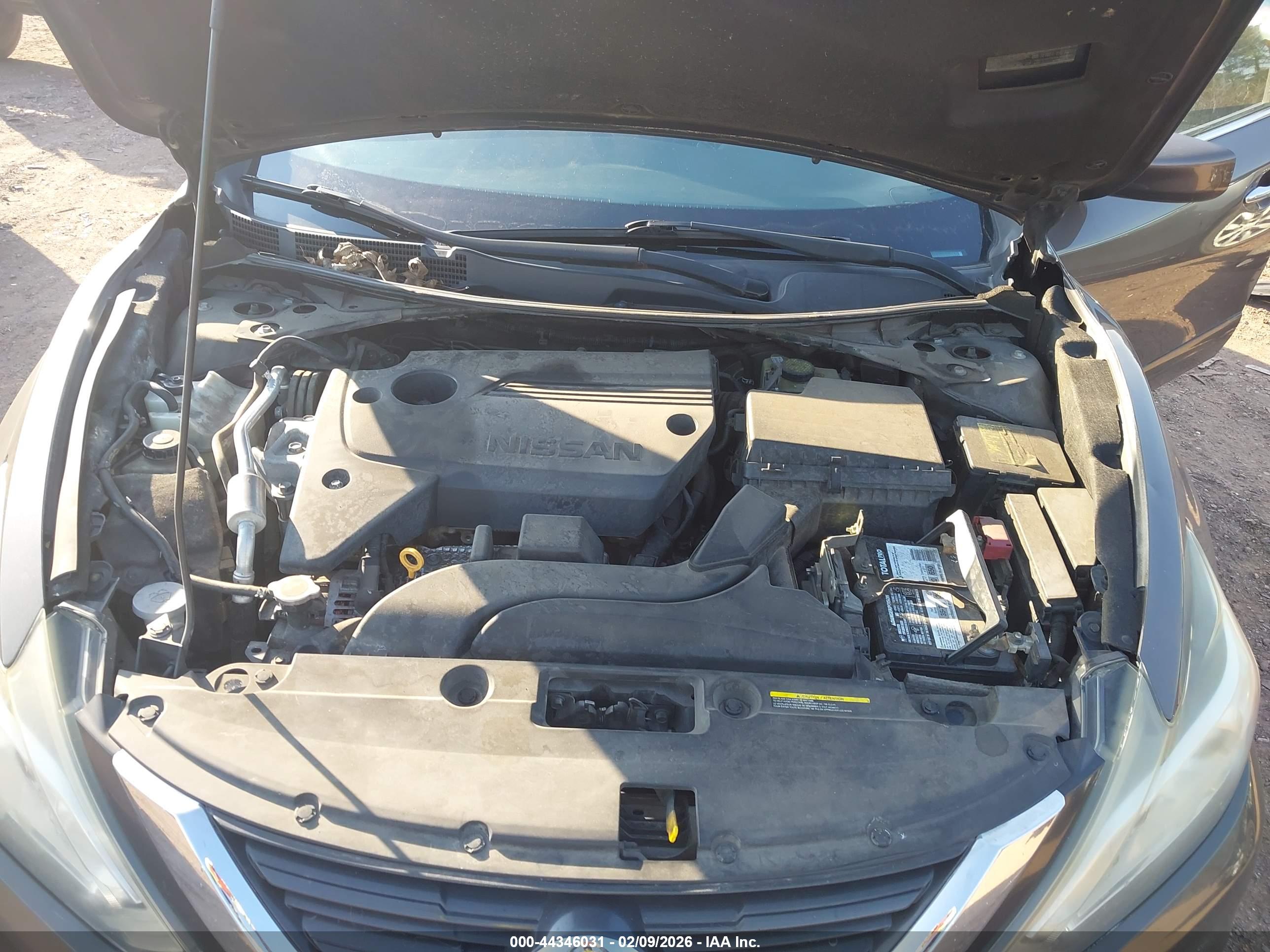 NISSAN ALTIMA image 10