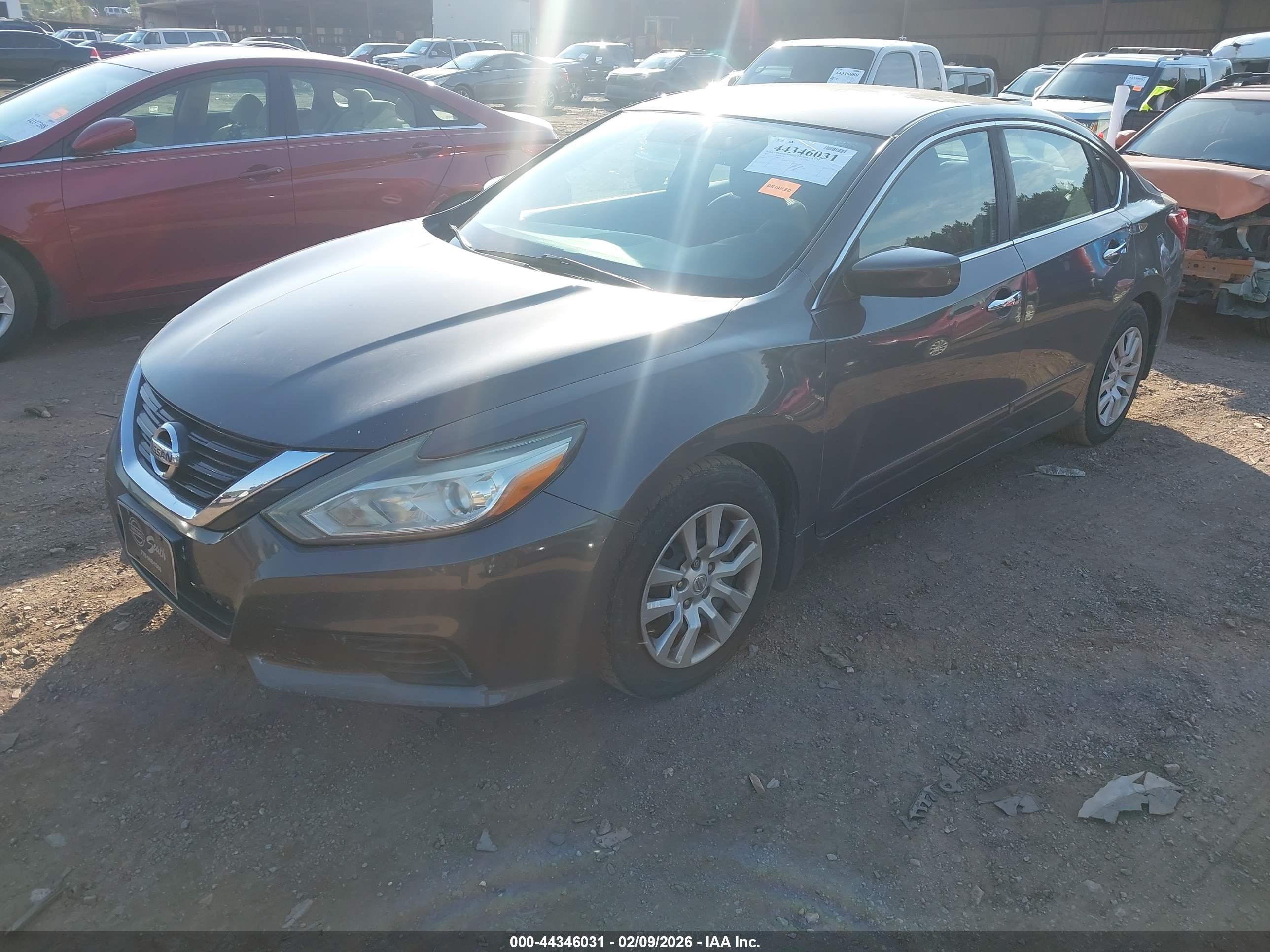 NISSAN ALTIMA image 2