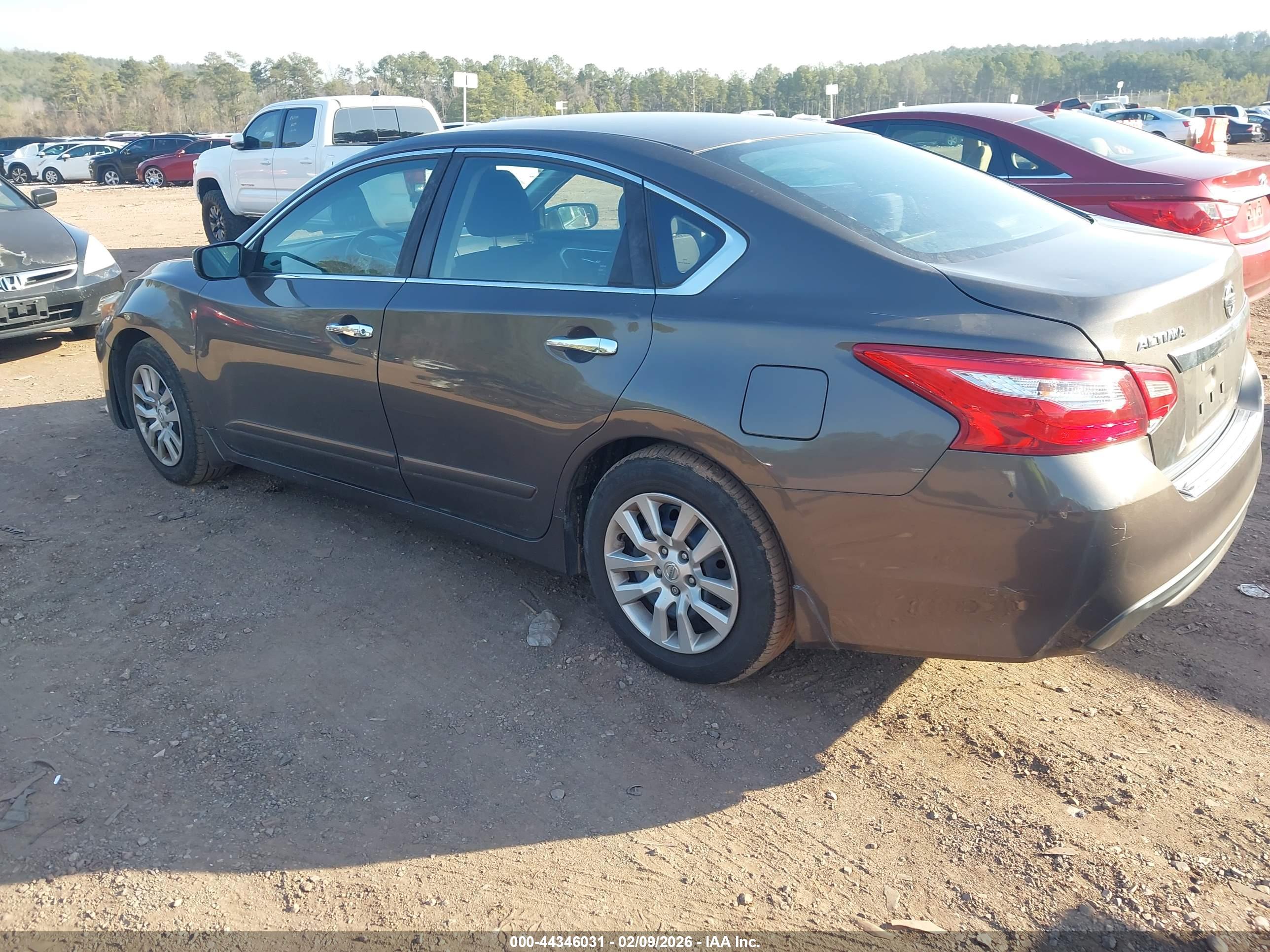 NISSAN ALTIMA image 3