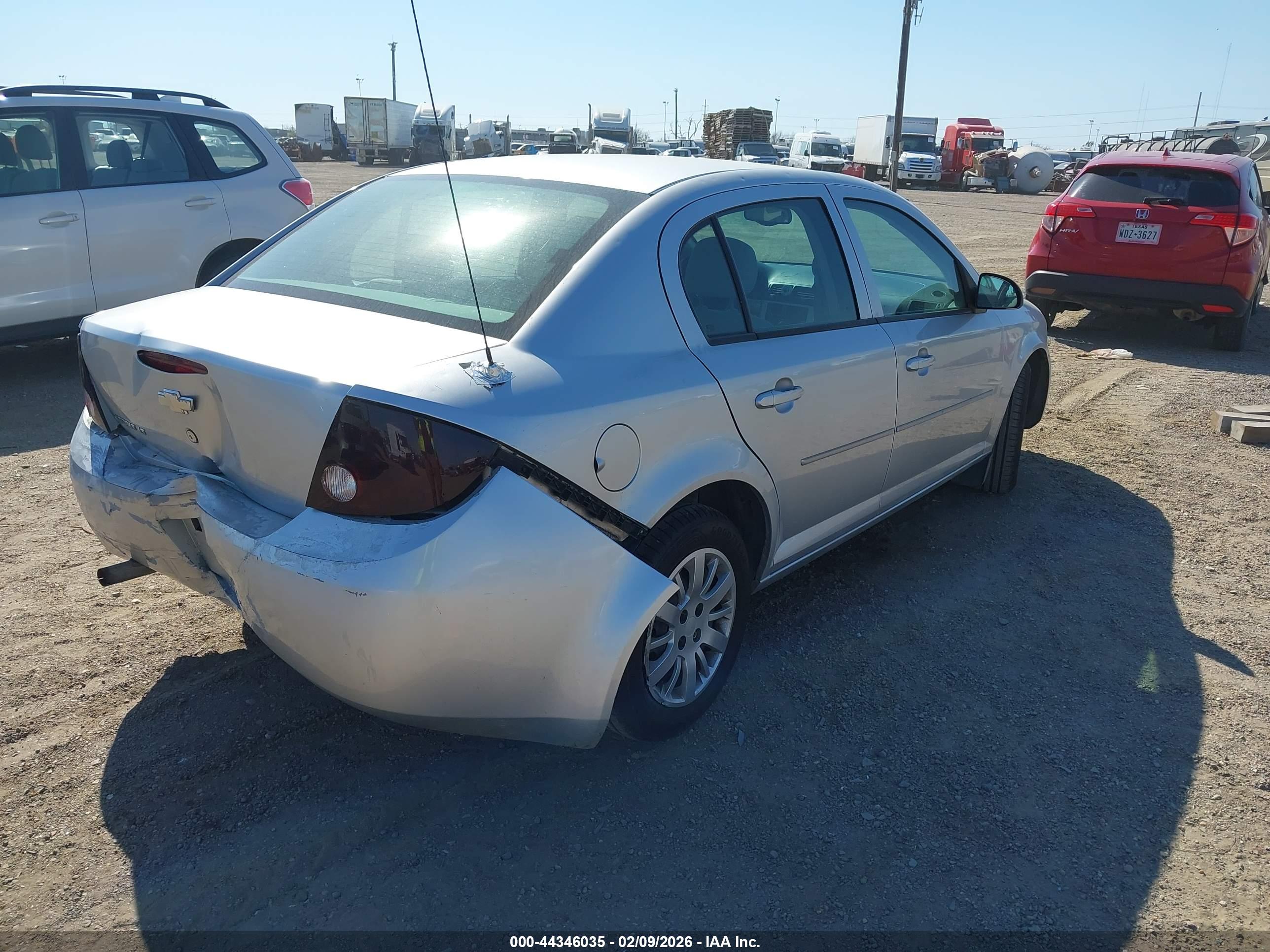 CHEVROLET COBALT image 4