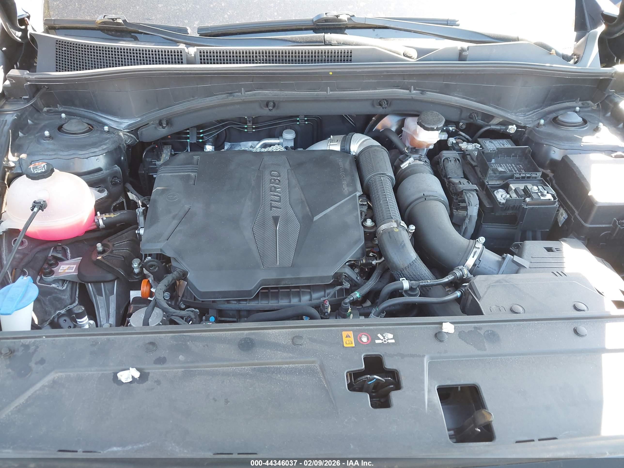 HYUNDAI SANTA image 10