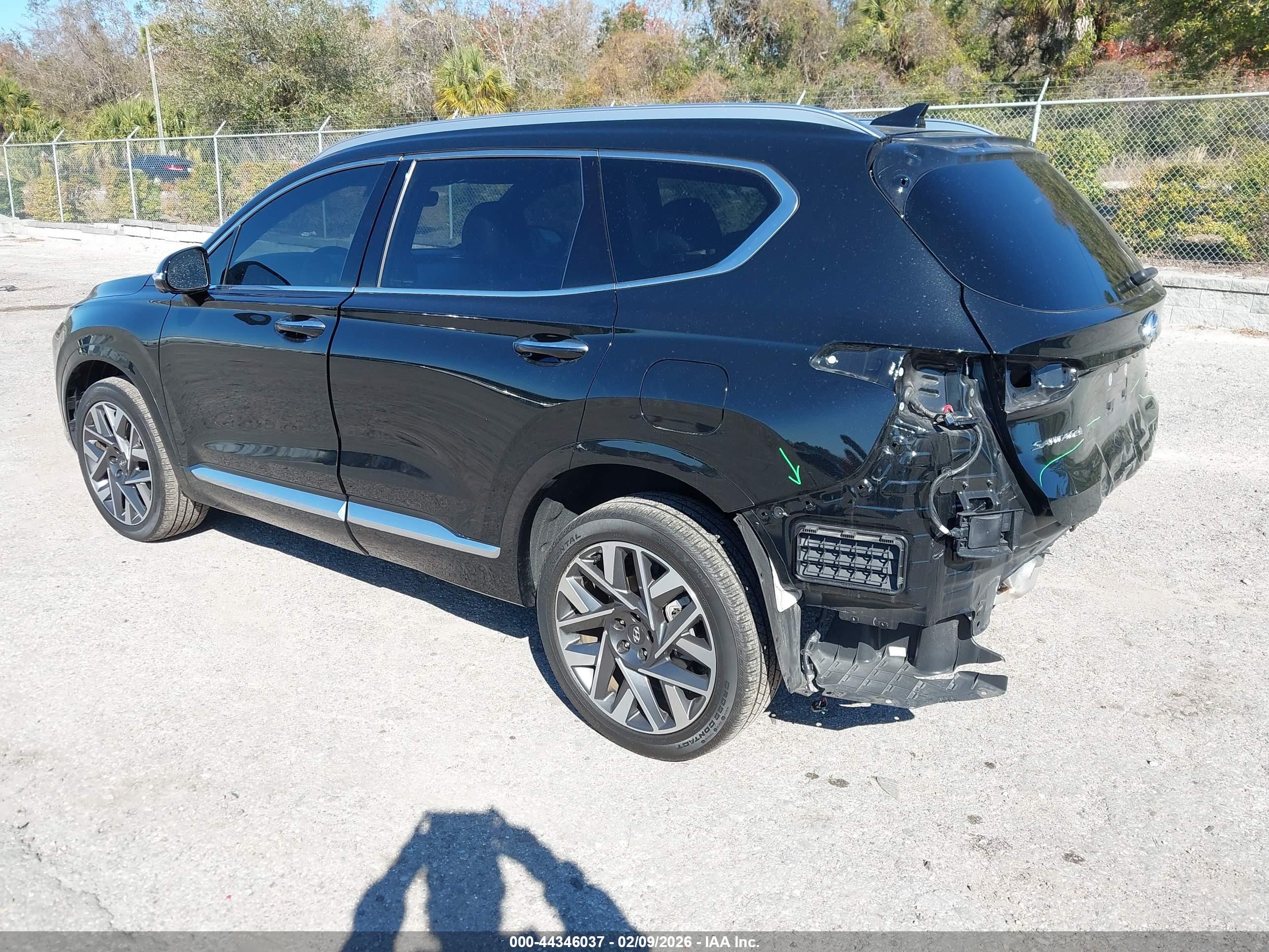 HYUNDAI SANTA image 3