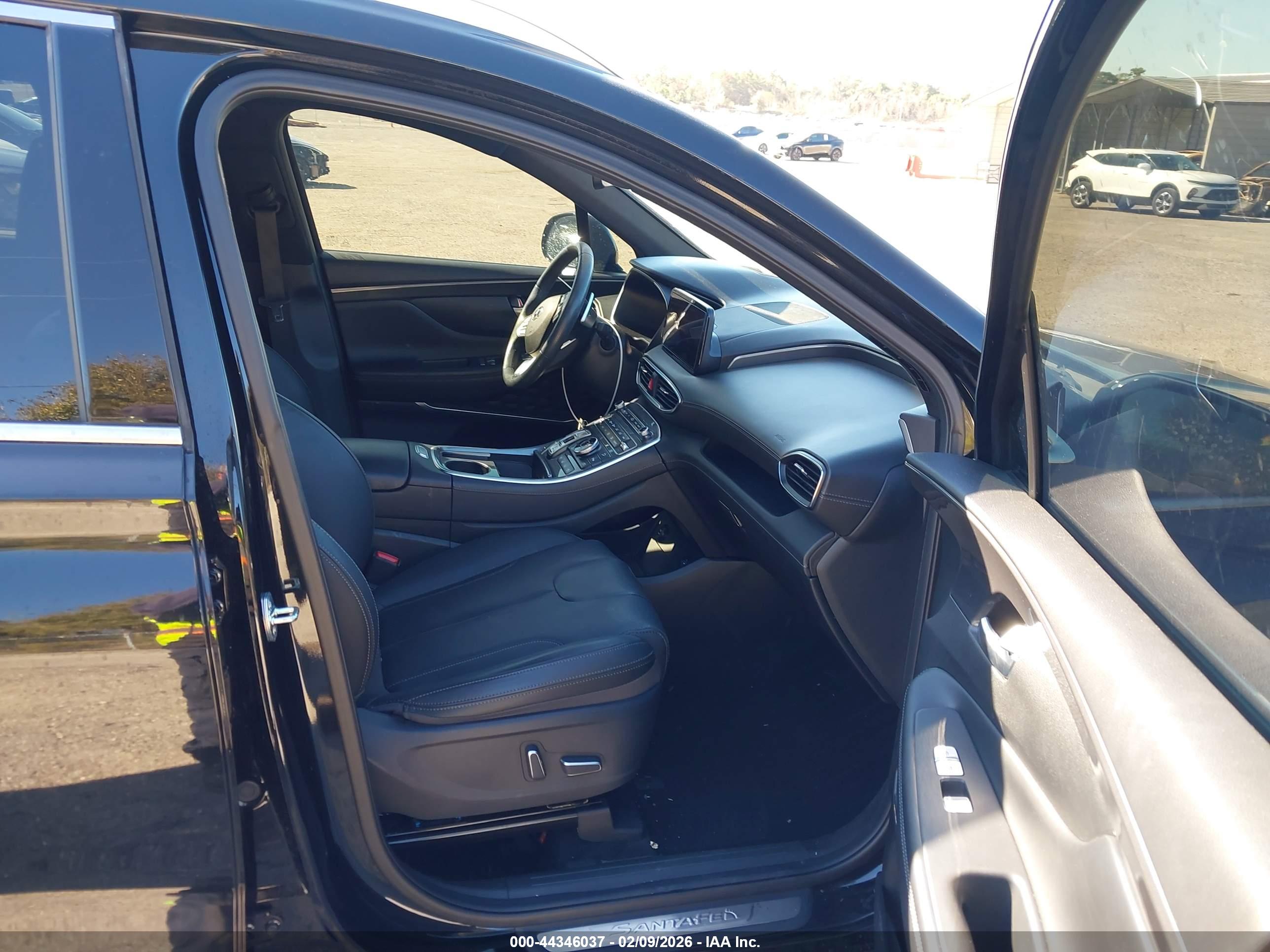 HYUNDAI SANTA image 5