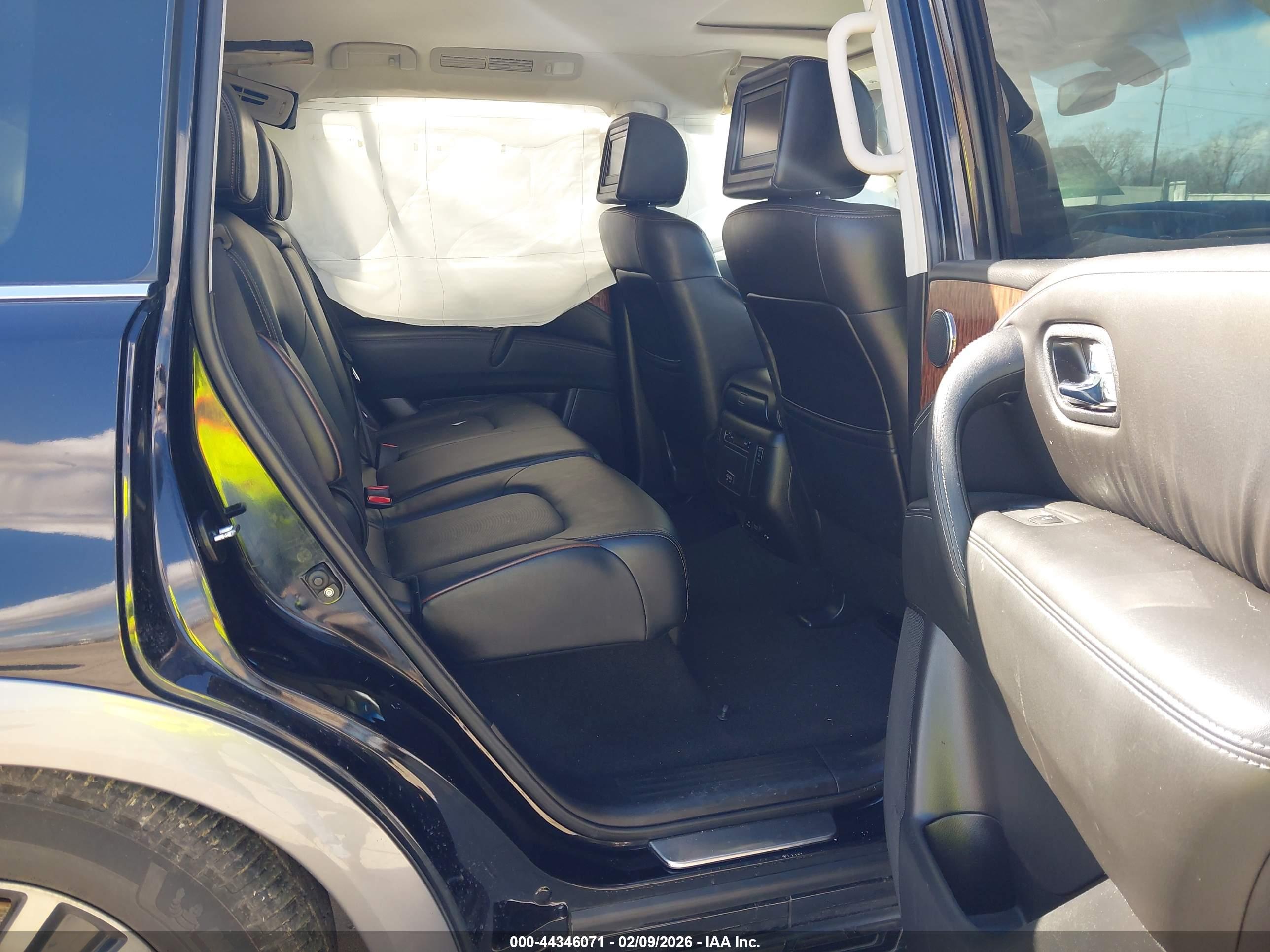 NISSAN ARMADA image 8