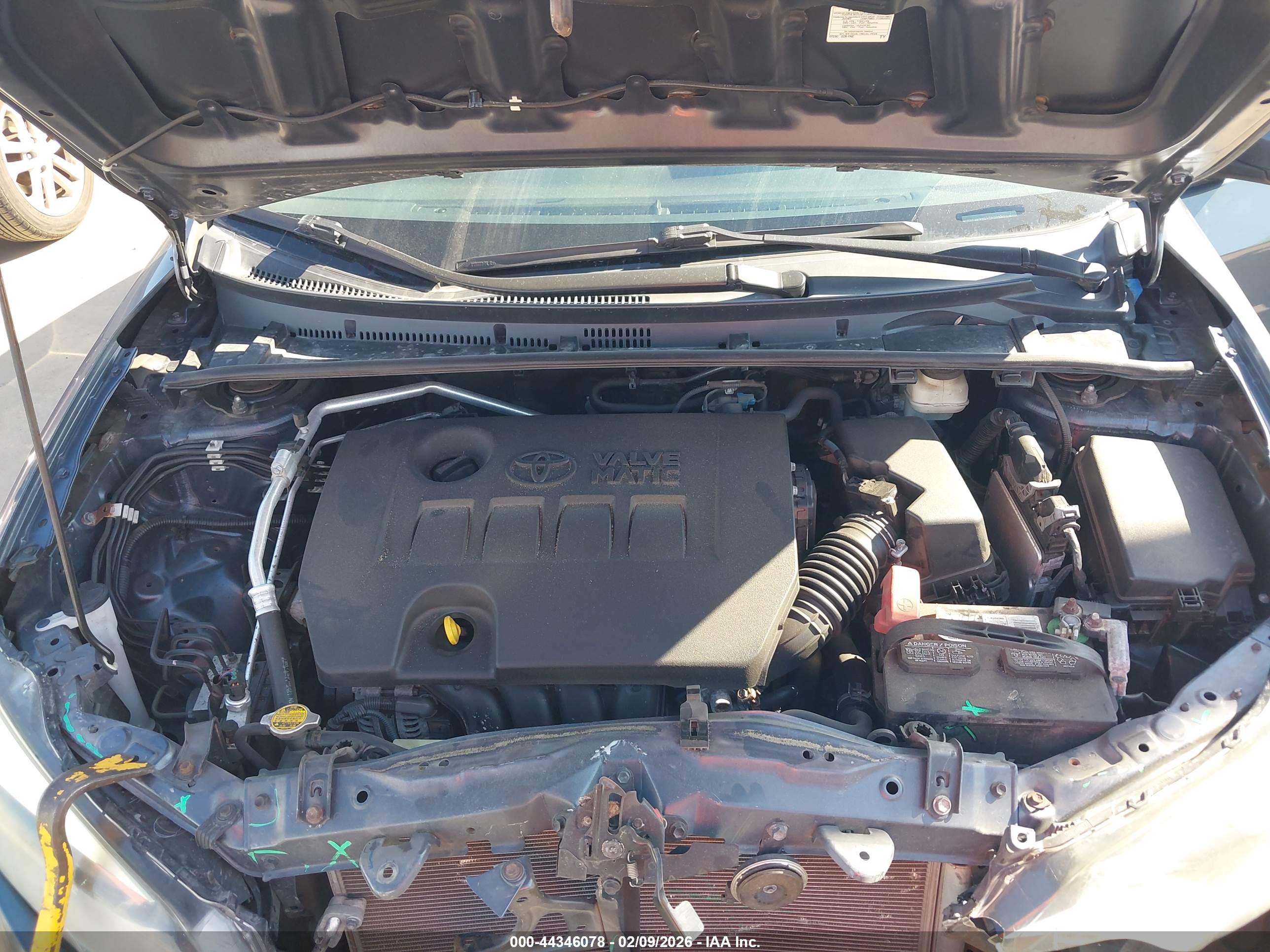 TOYOTA COROLLA image 10