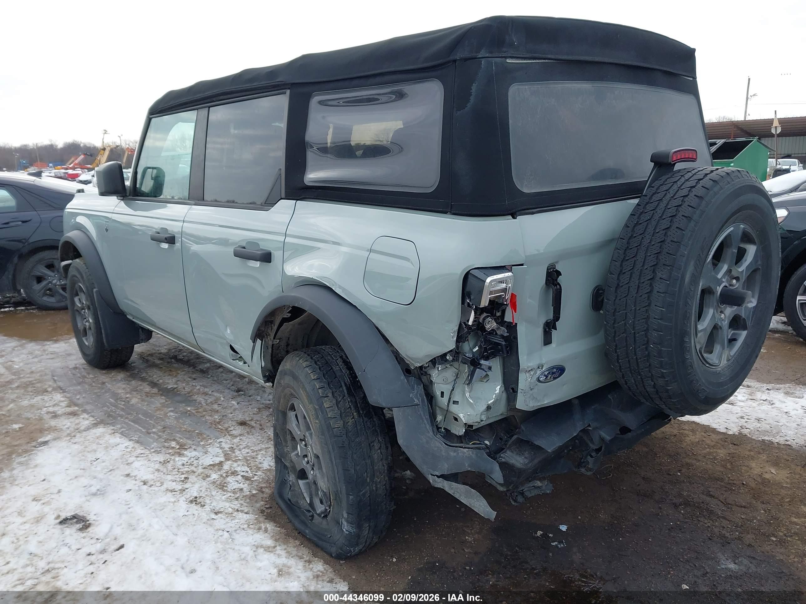 FORD BRONCO image 6