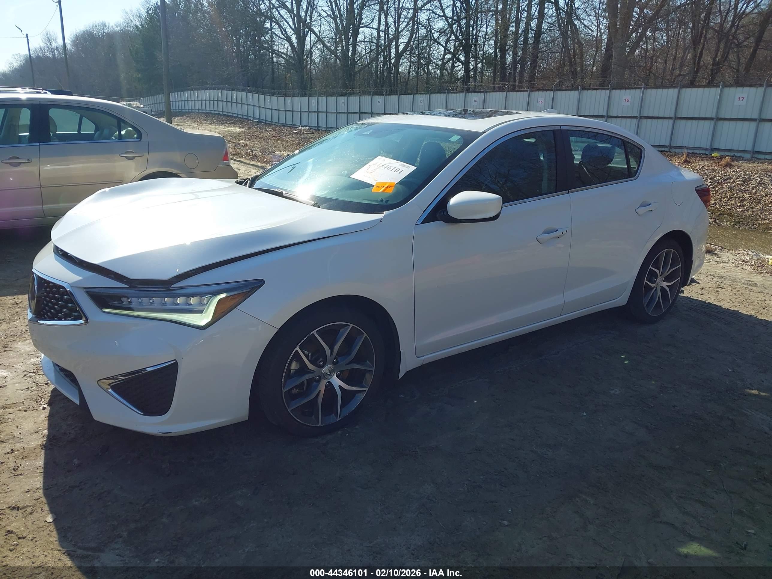 ACURA ILX image 2