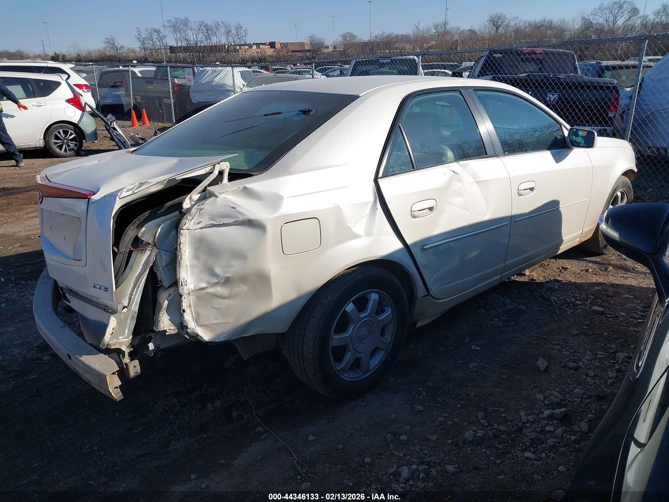 CADILLAC CTS image 4