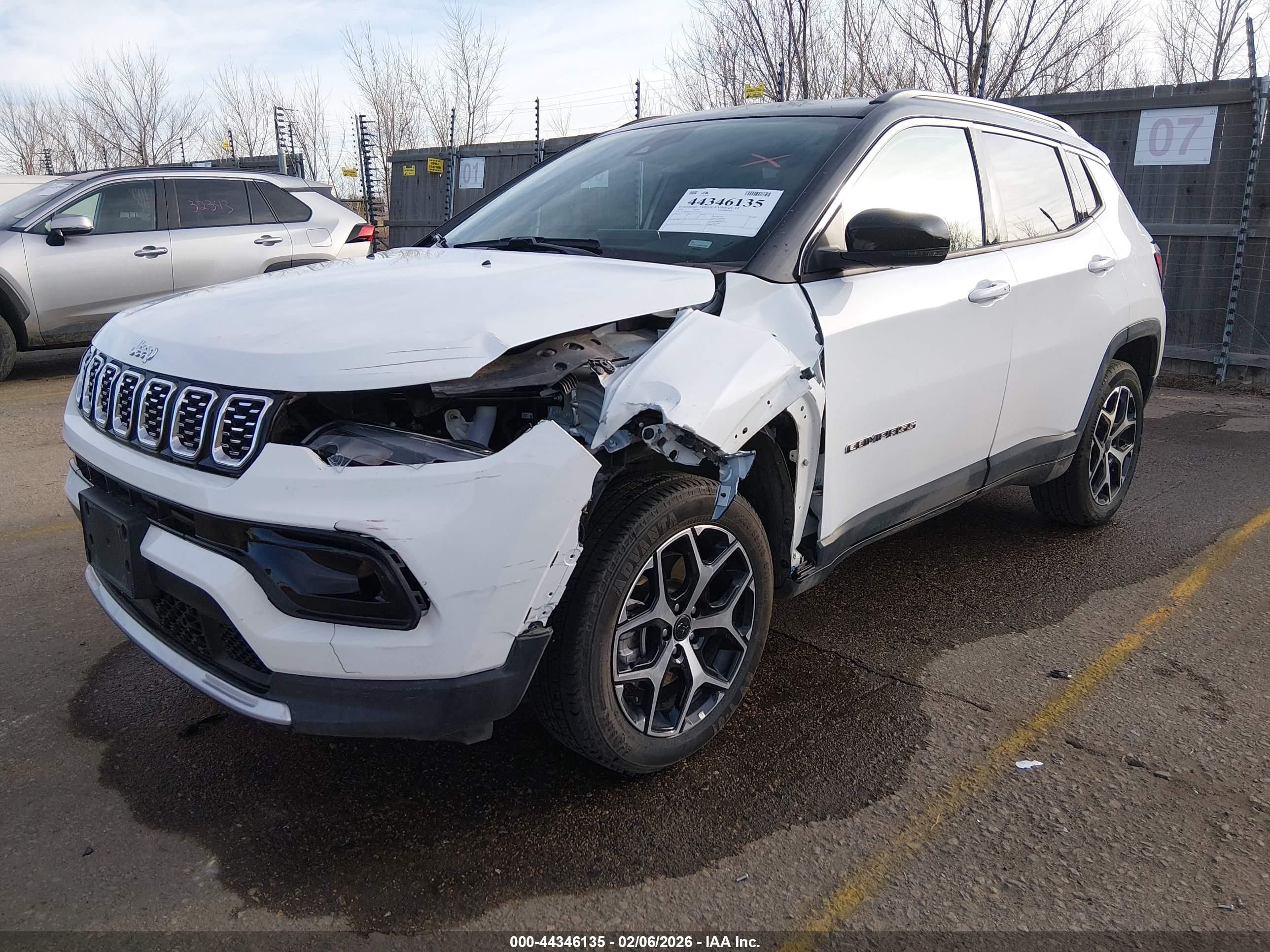 JEEP COMPASS image 2