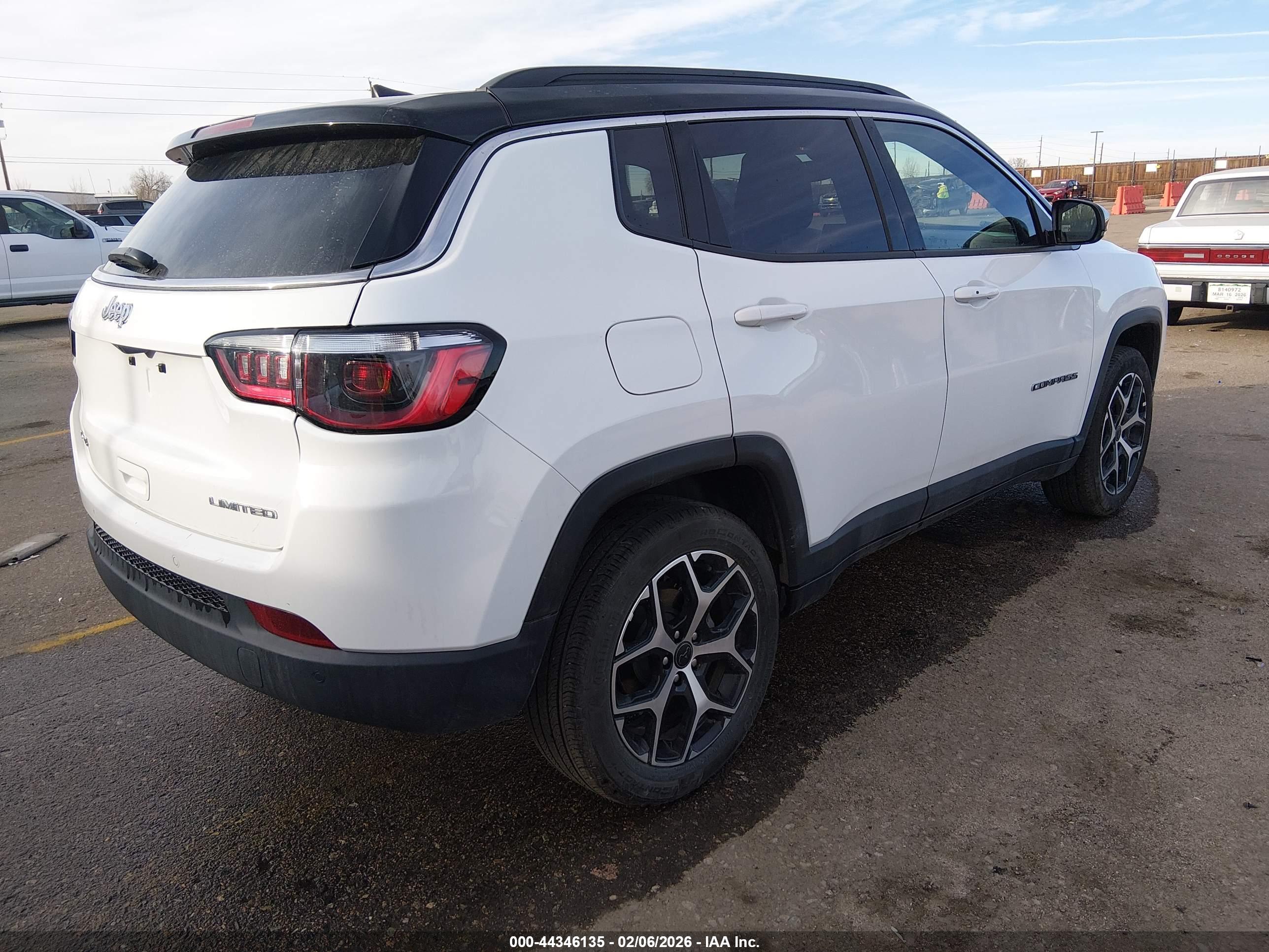 JEEP COMPASS image 4
