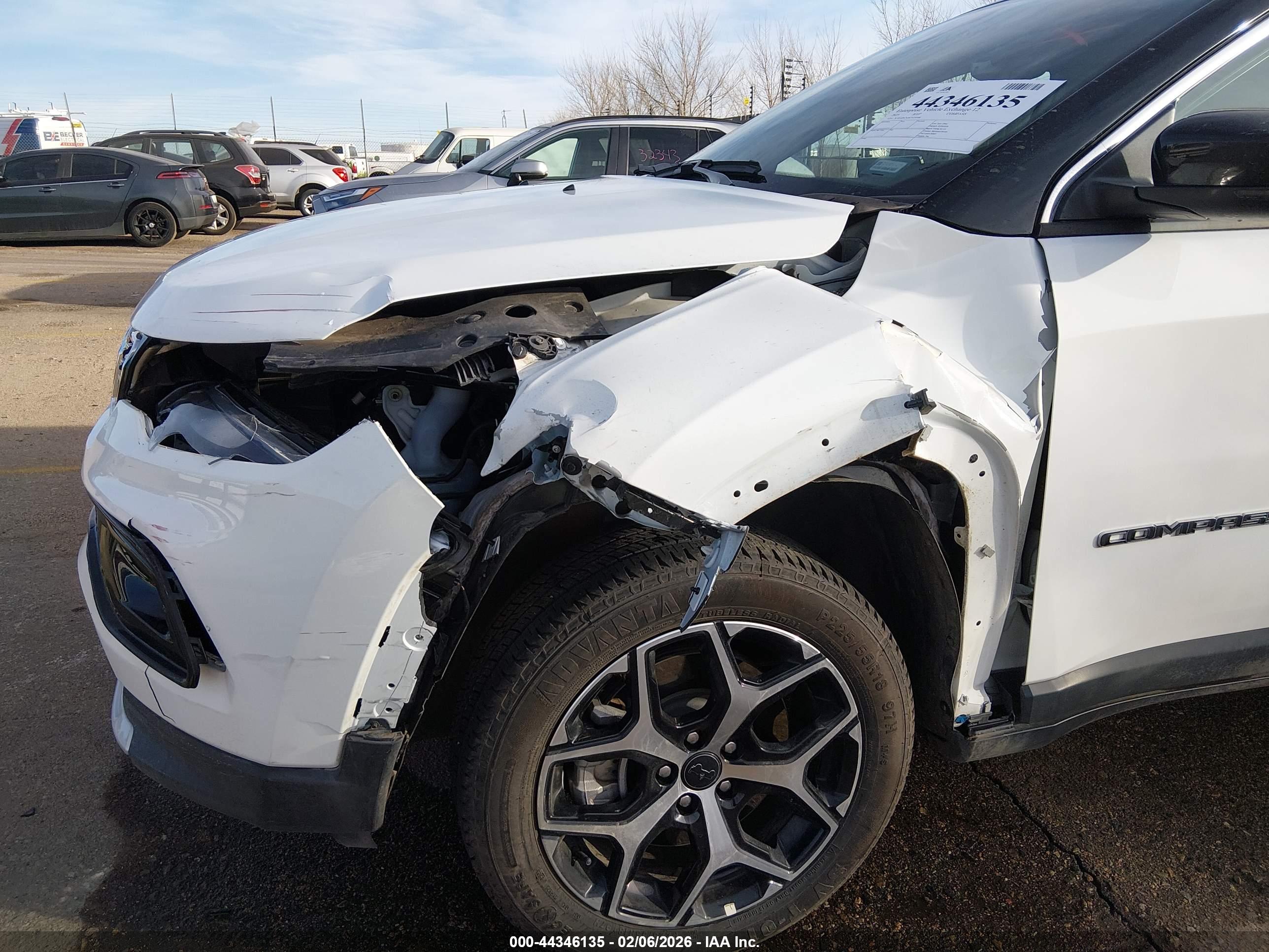 JEEP COMPASS image 6