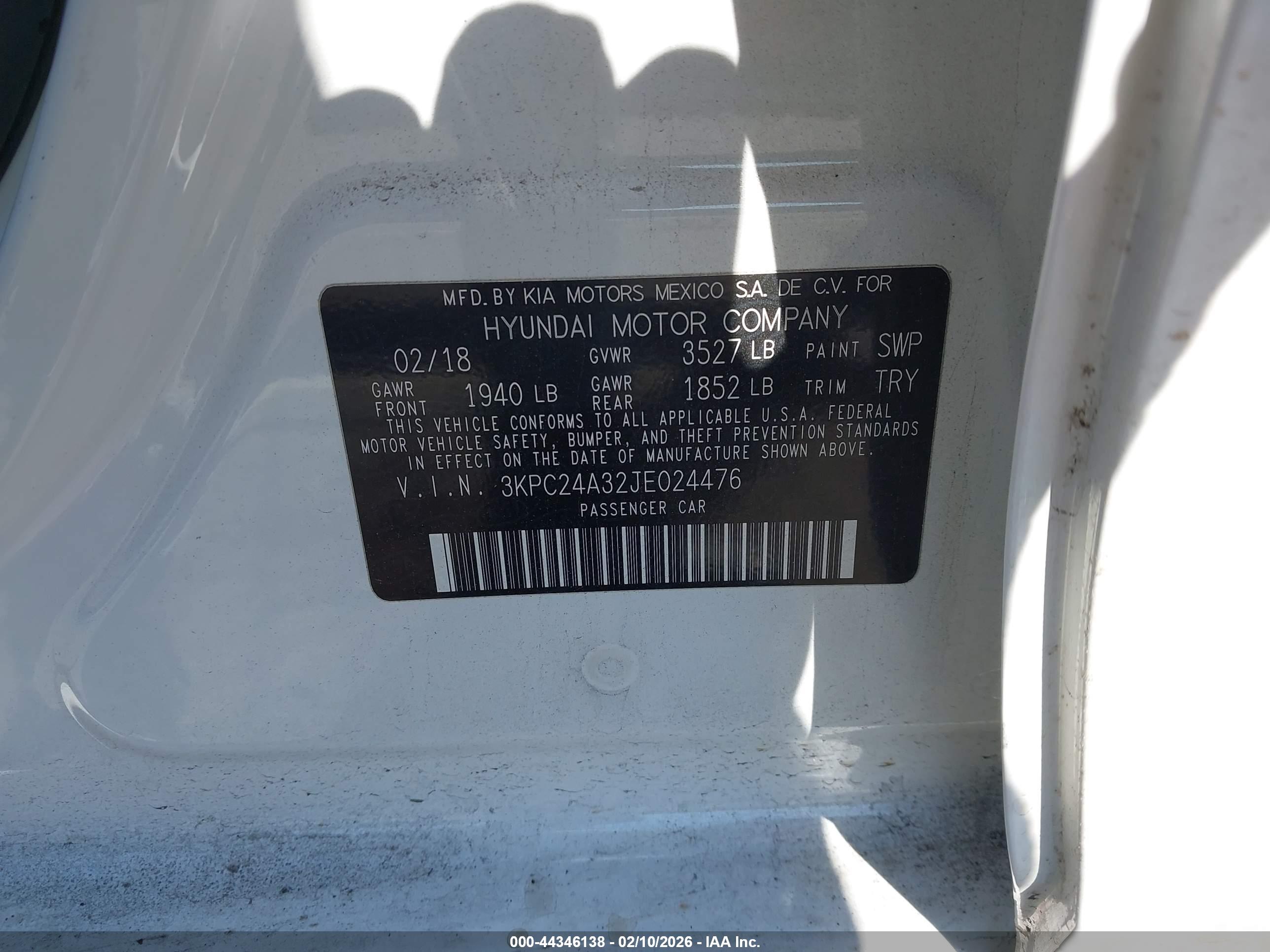 HYUNDAI ACCENT image 9