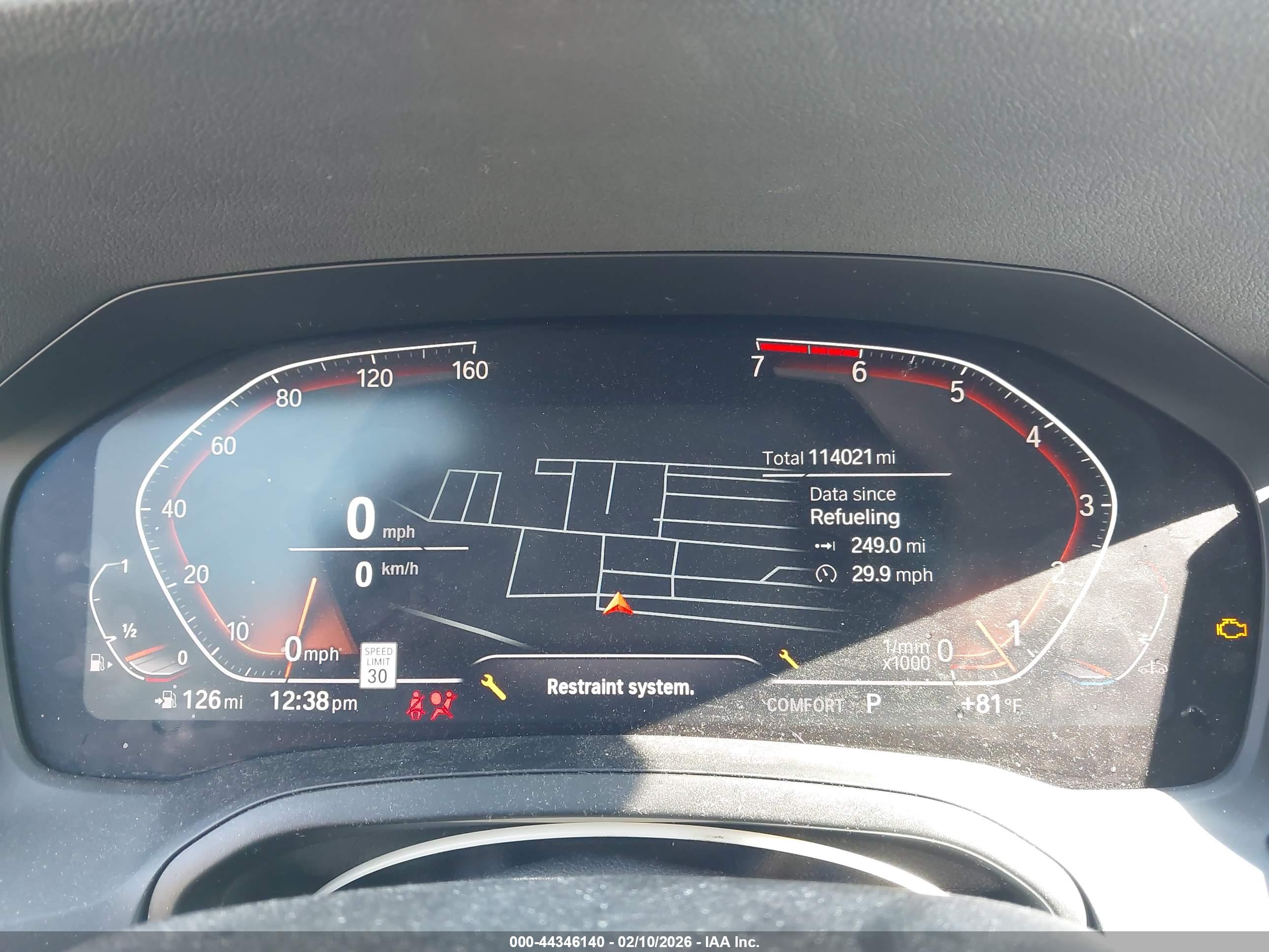BMW 330I image 7