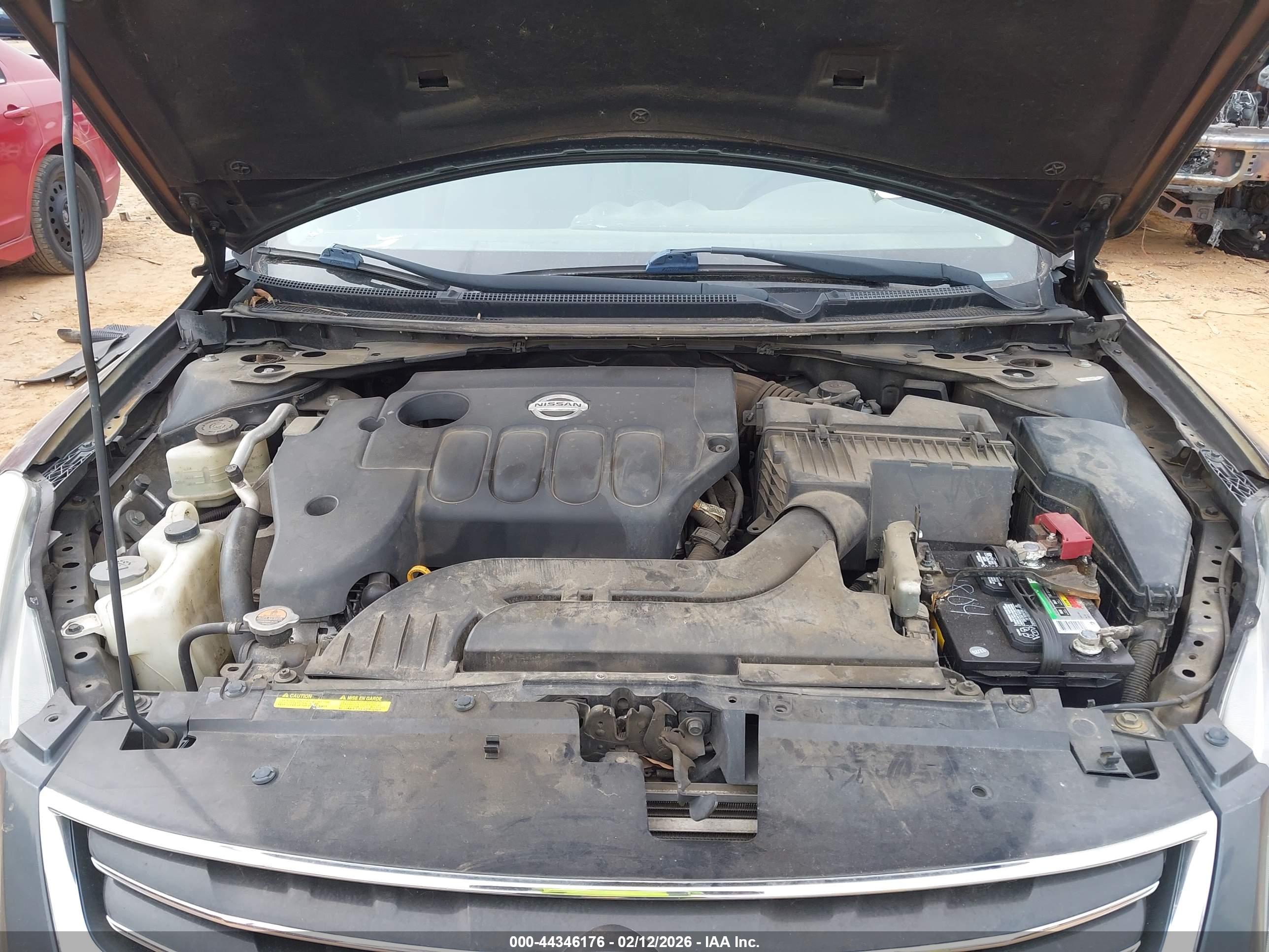 NISSAN ALTIMA image 10