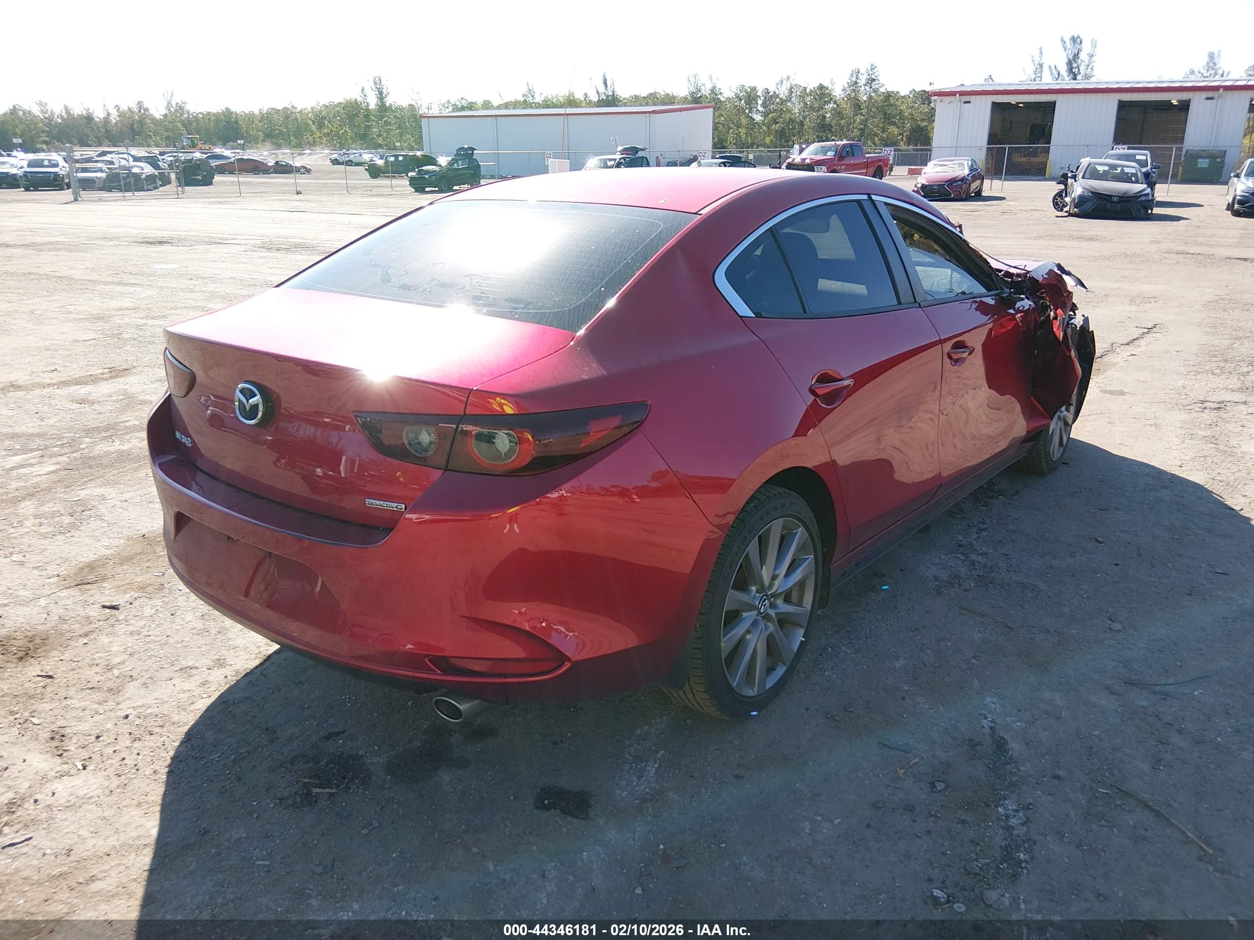 MAZDA MAZDA3 image 4