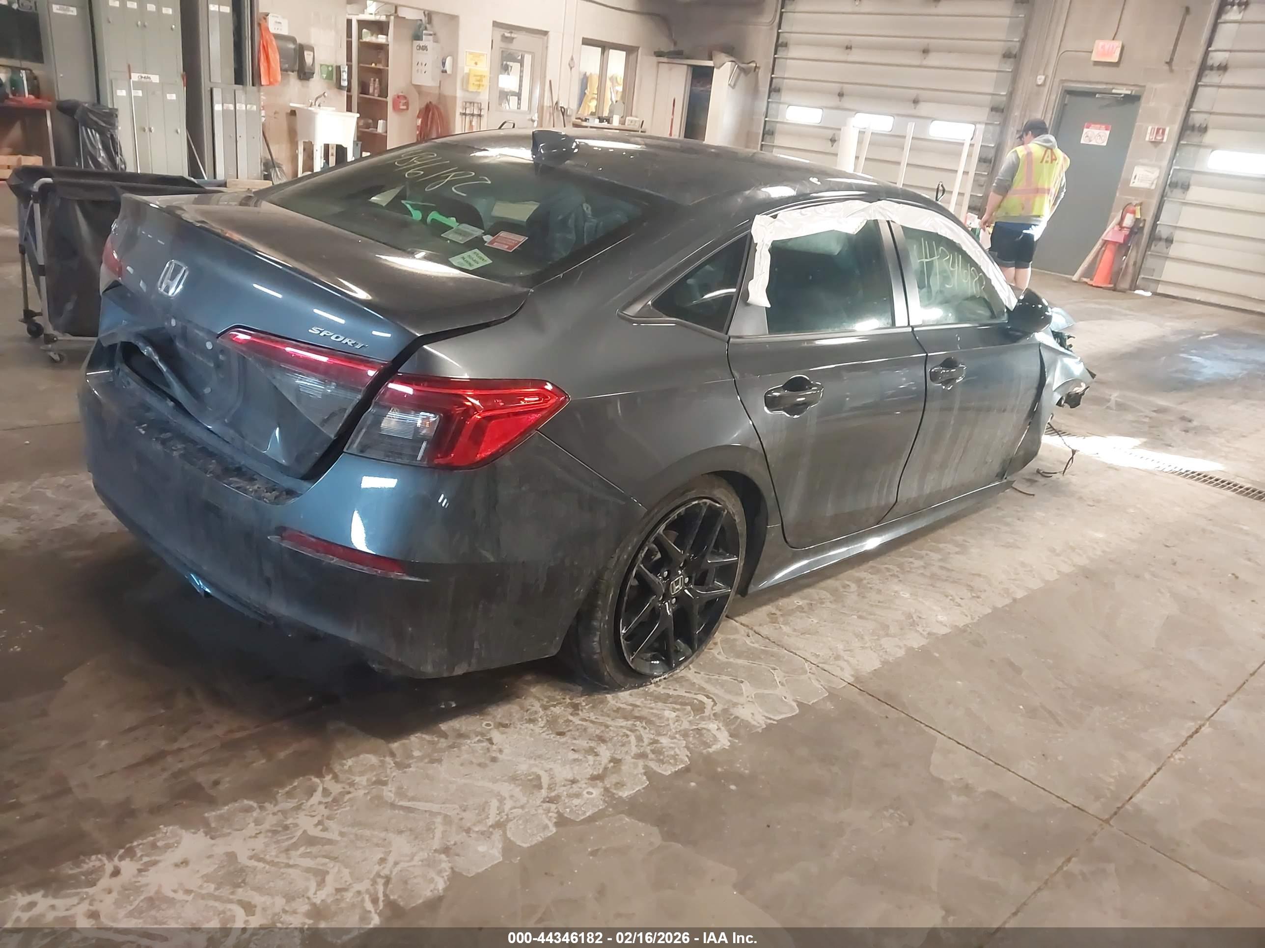 HONDA CIVIC image 4