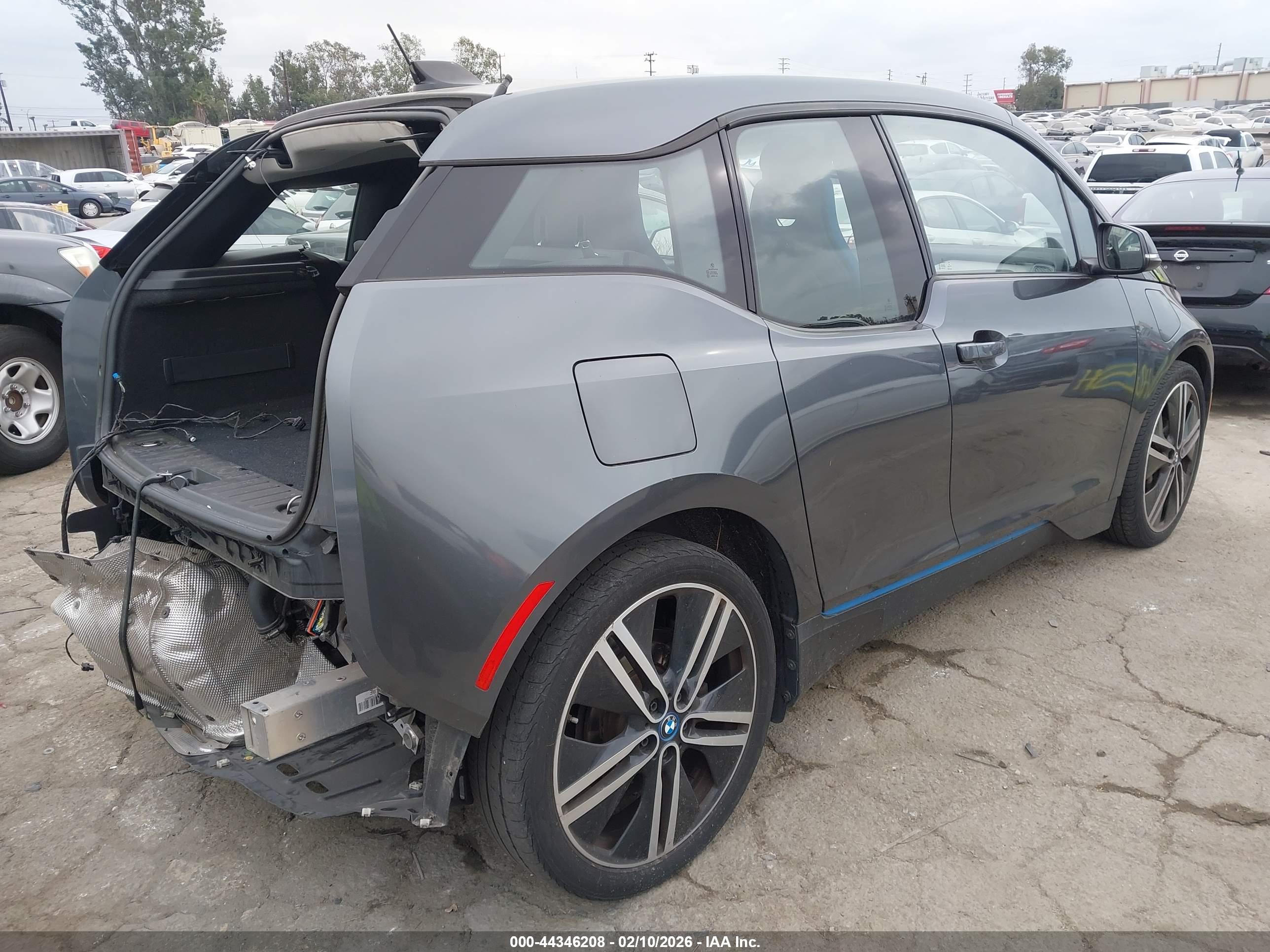 BMW I3 image 4