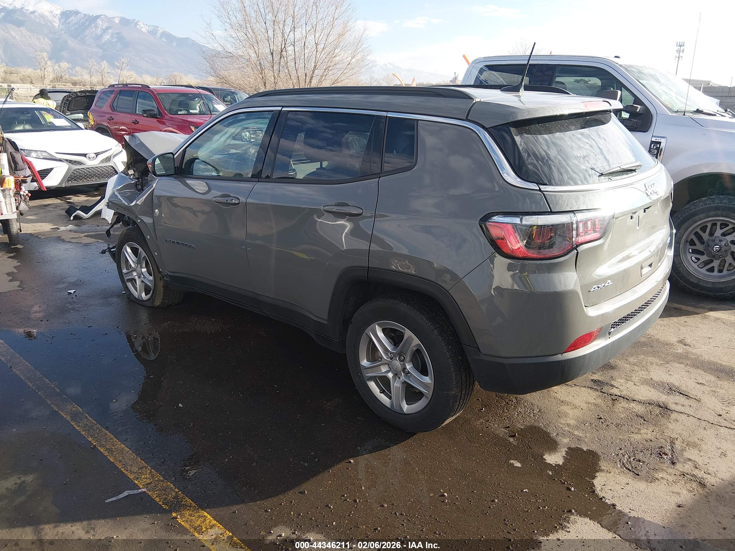 JEEP COMPASS image 3