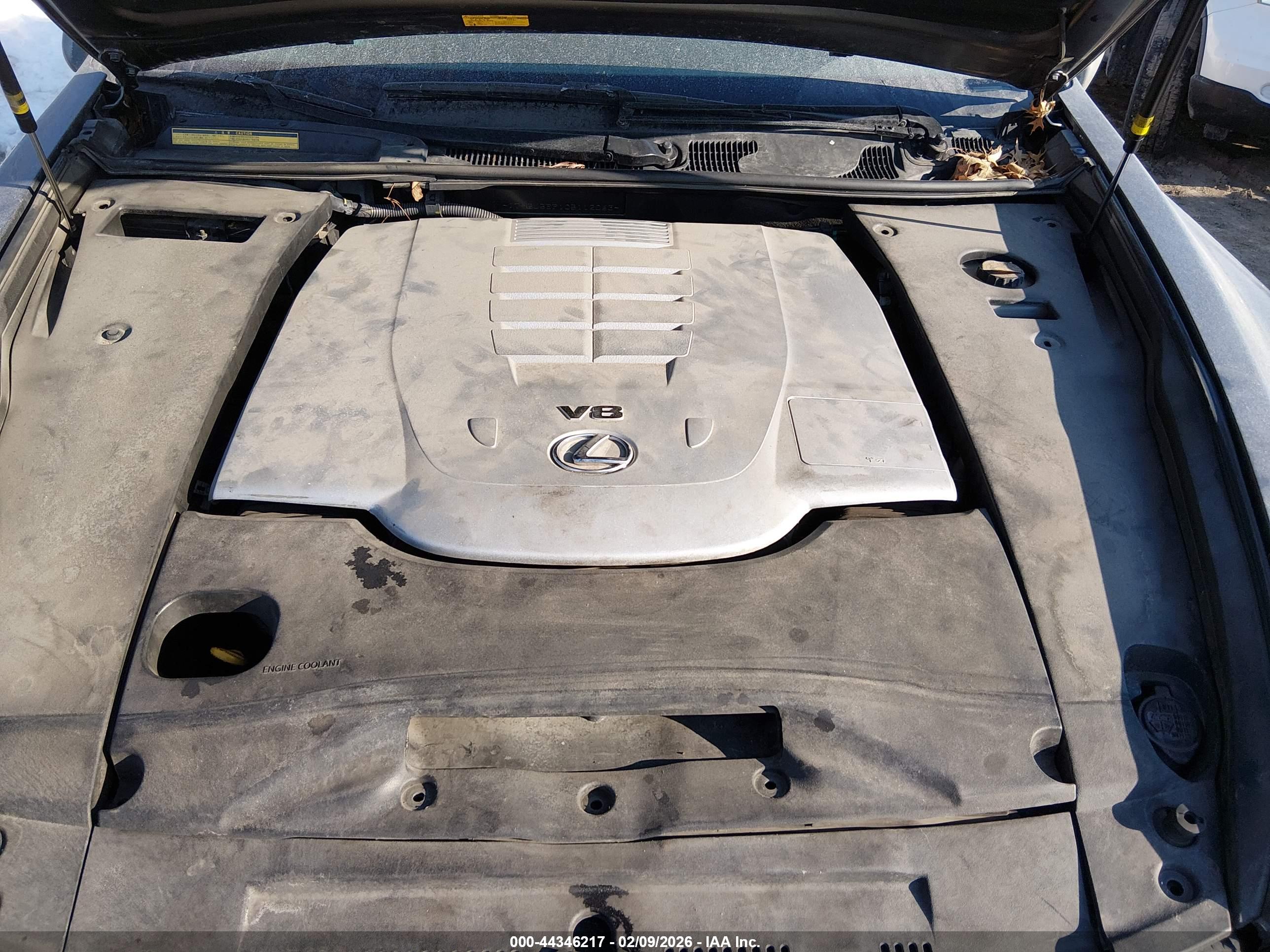 LEXUS LS image 10