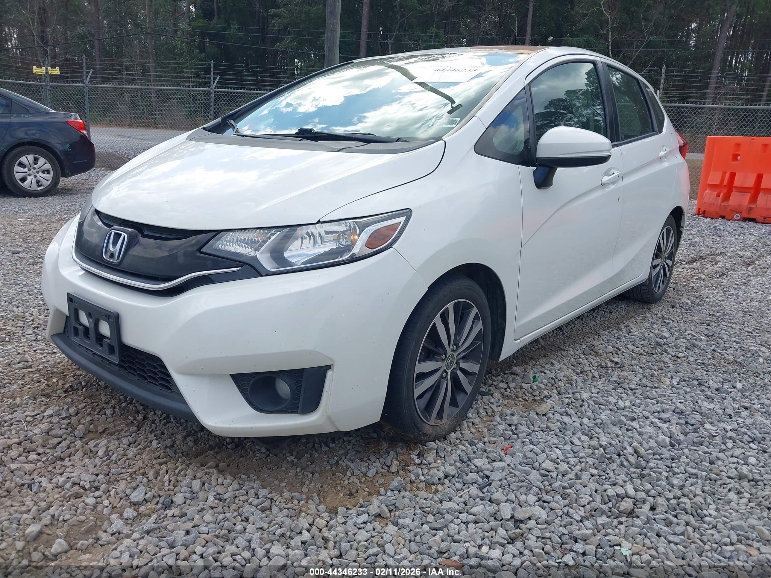 HONDA FIT image 2