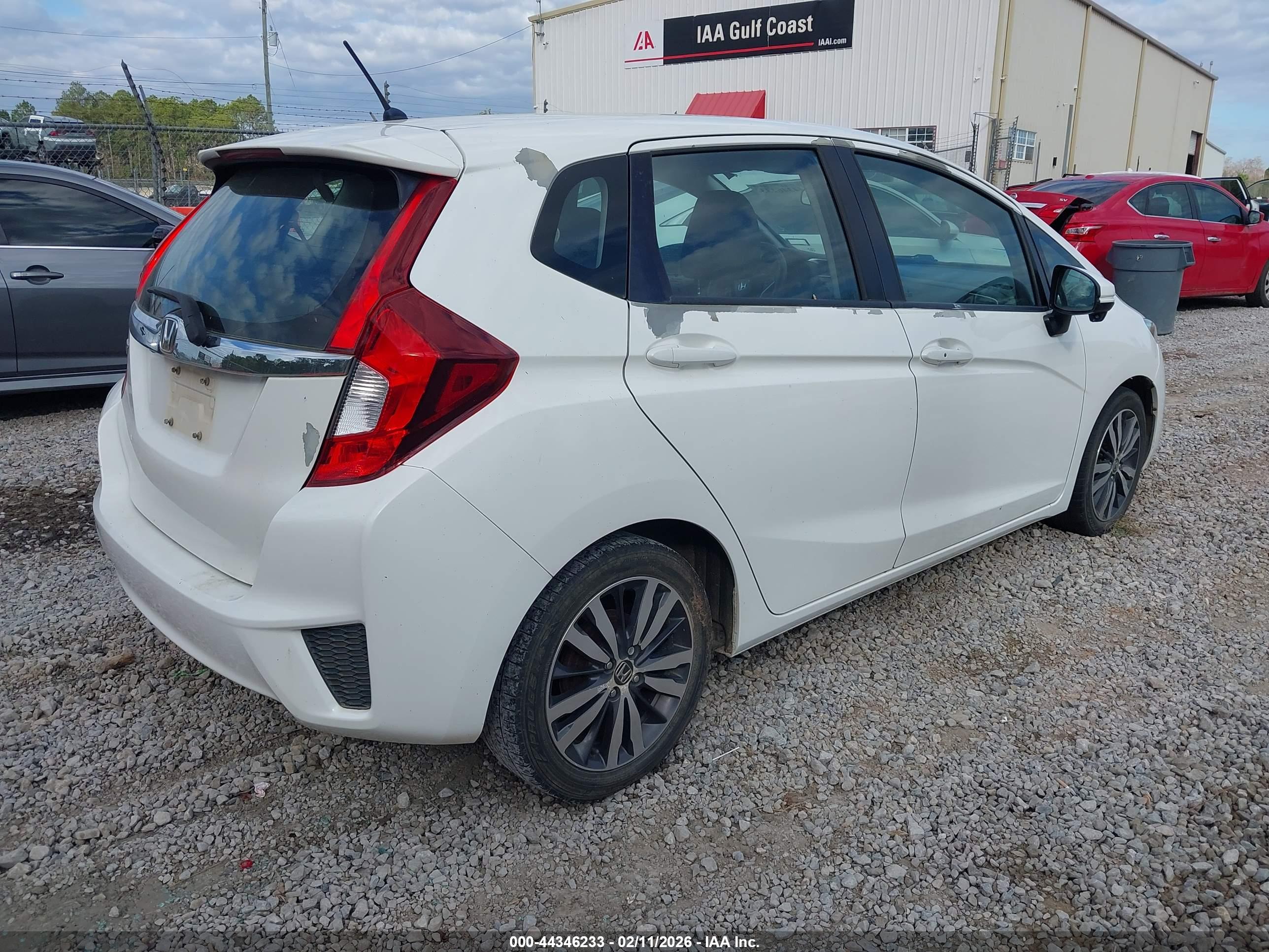 HONDA FIT image 4