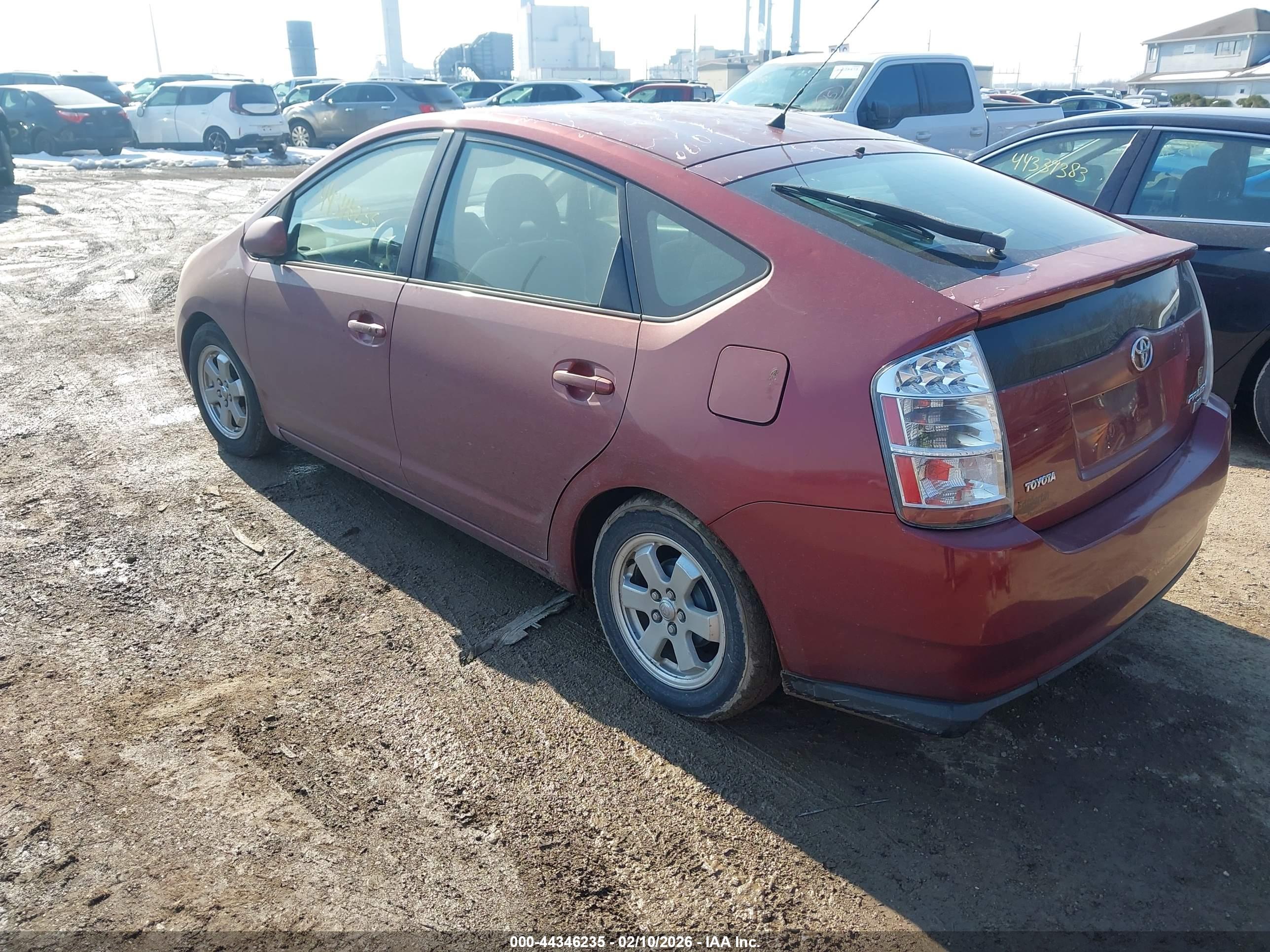 TOYOTA PRIUS image 3