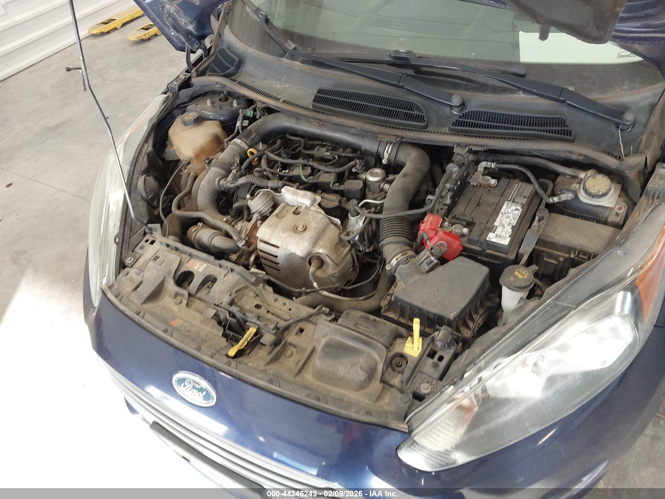 FORD FIESTA image 10