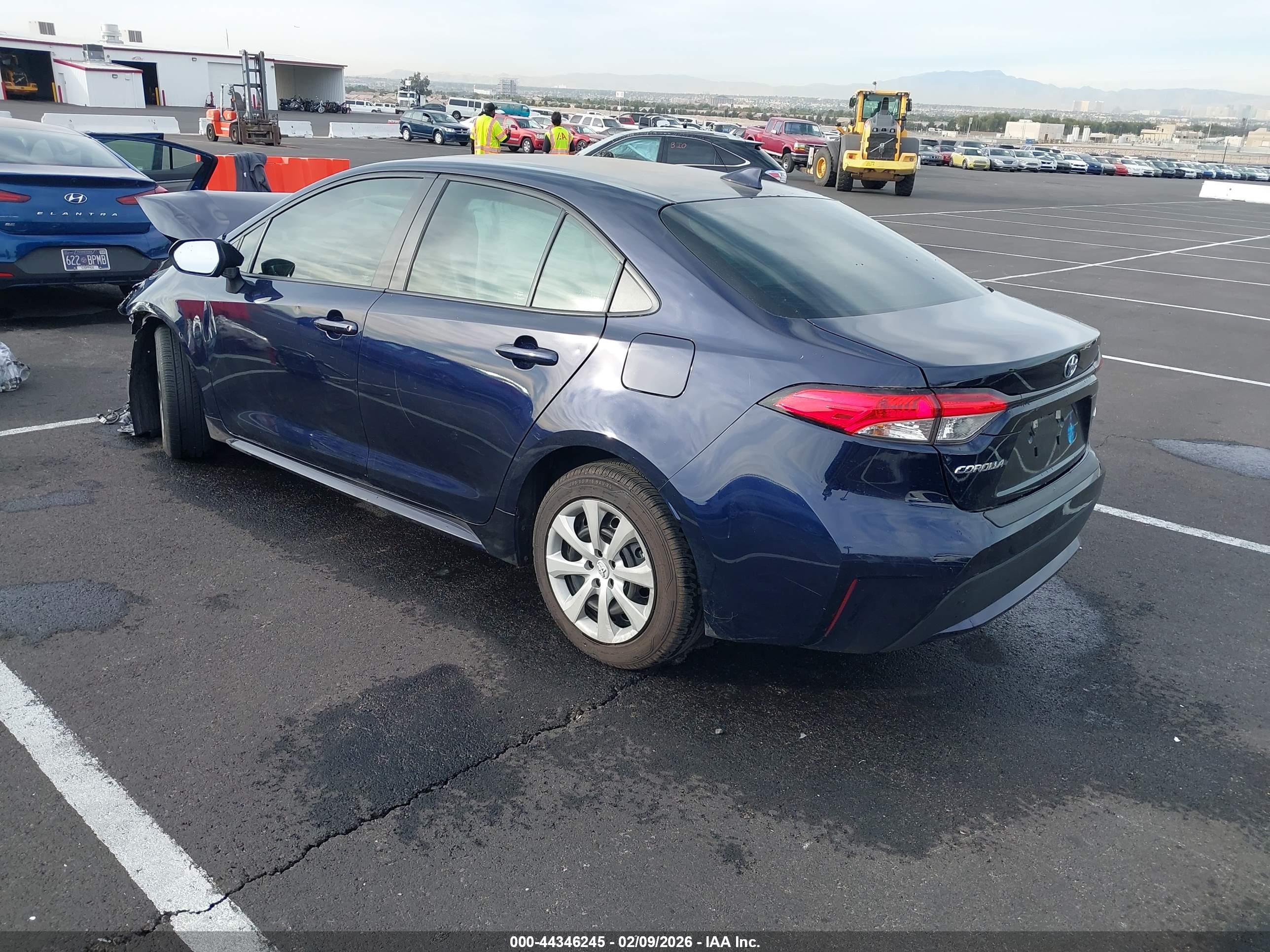 TOYOTA COROLLA image 3