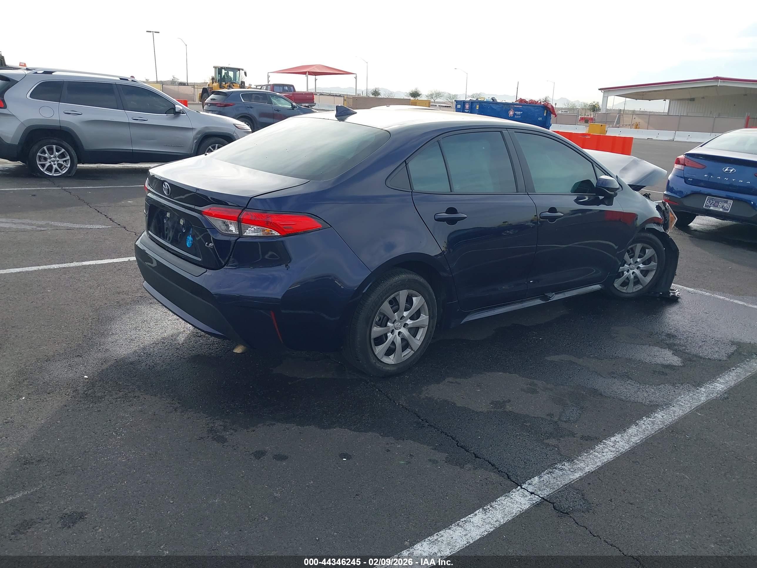 TOYOTA COROLLA image 4