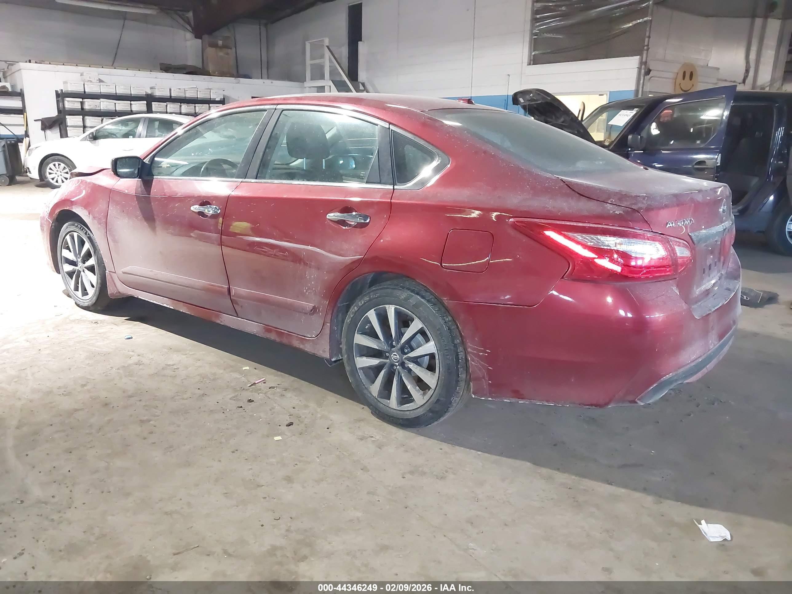 NISSAN ALTIMA image 3