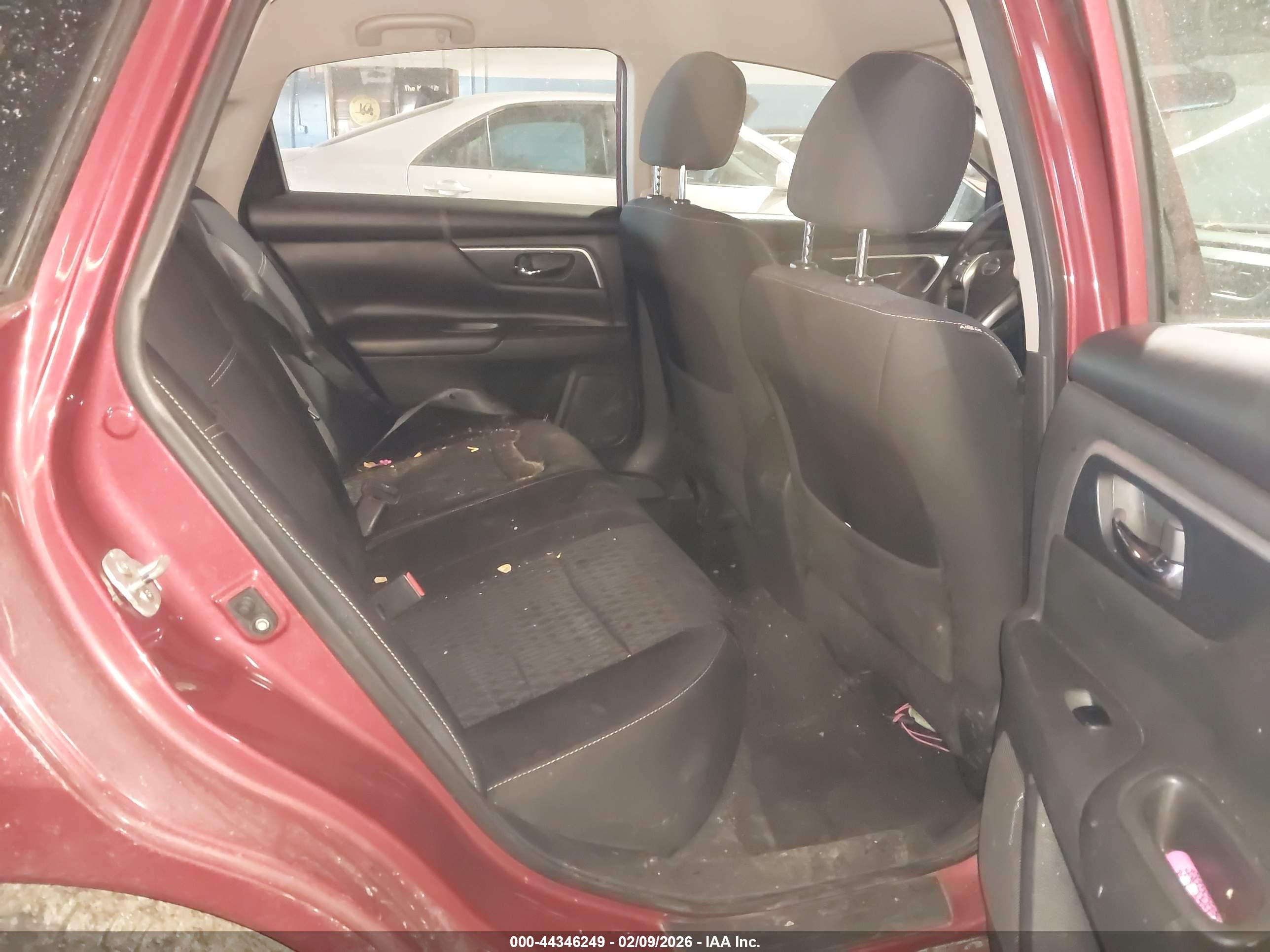 NISSAN ALTIMA image 8
