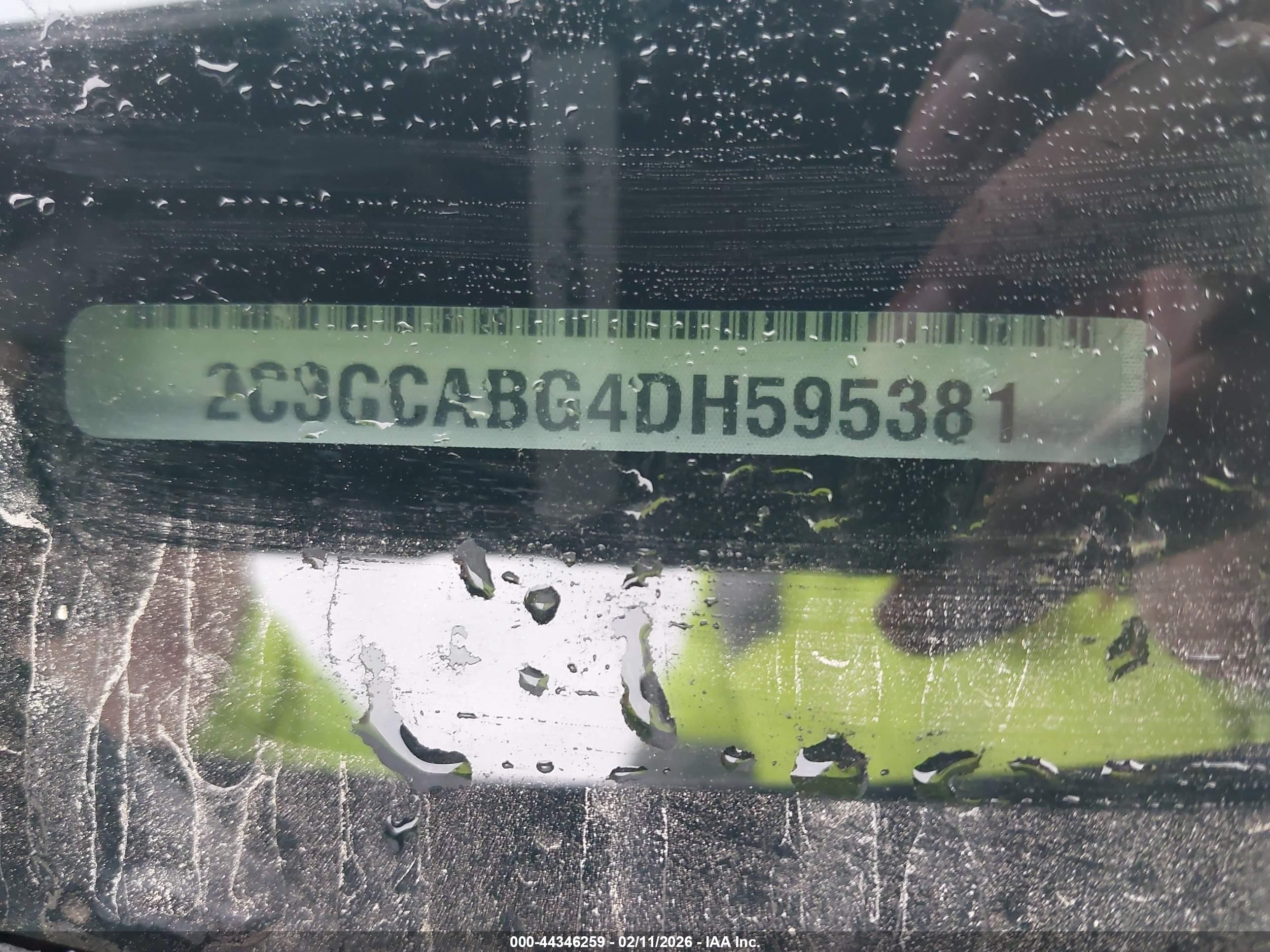 CHRYSLER 300 image 9