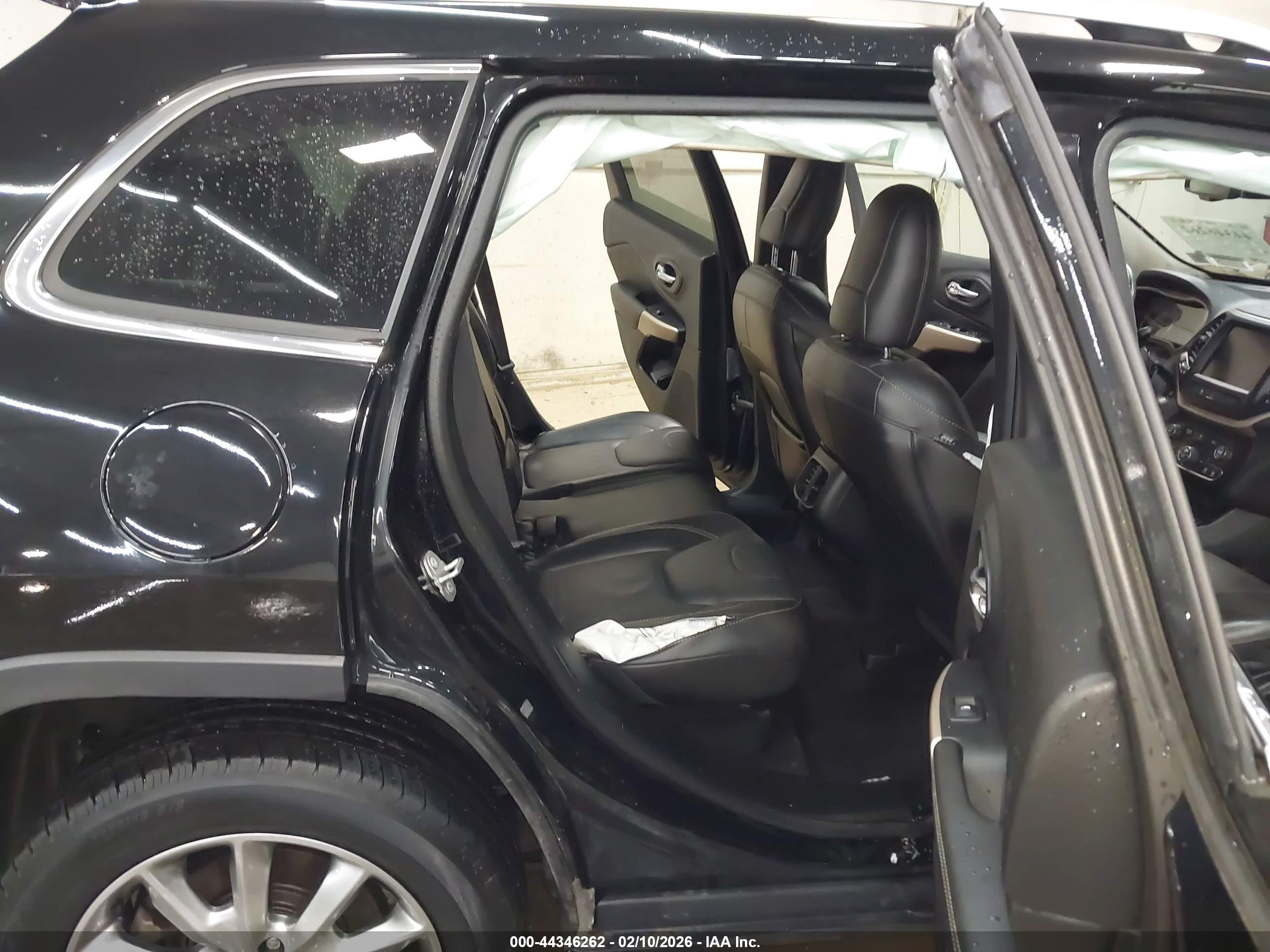 JEEP CHEROKEE image 8